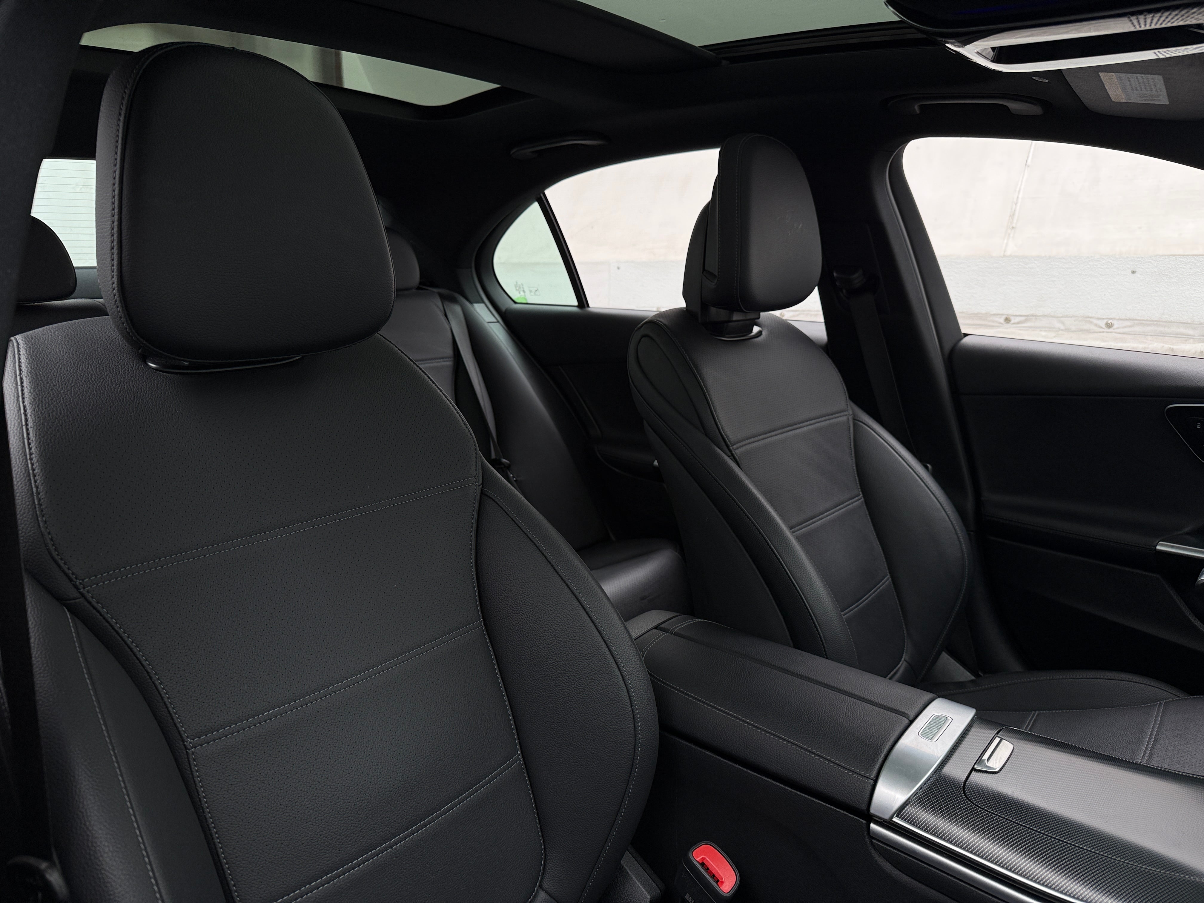 2025 Mercedes-Benz C-Class Sedan C 300