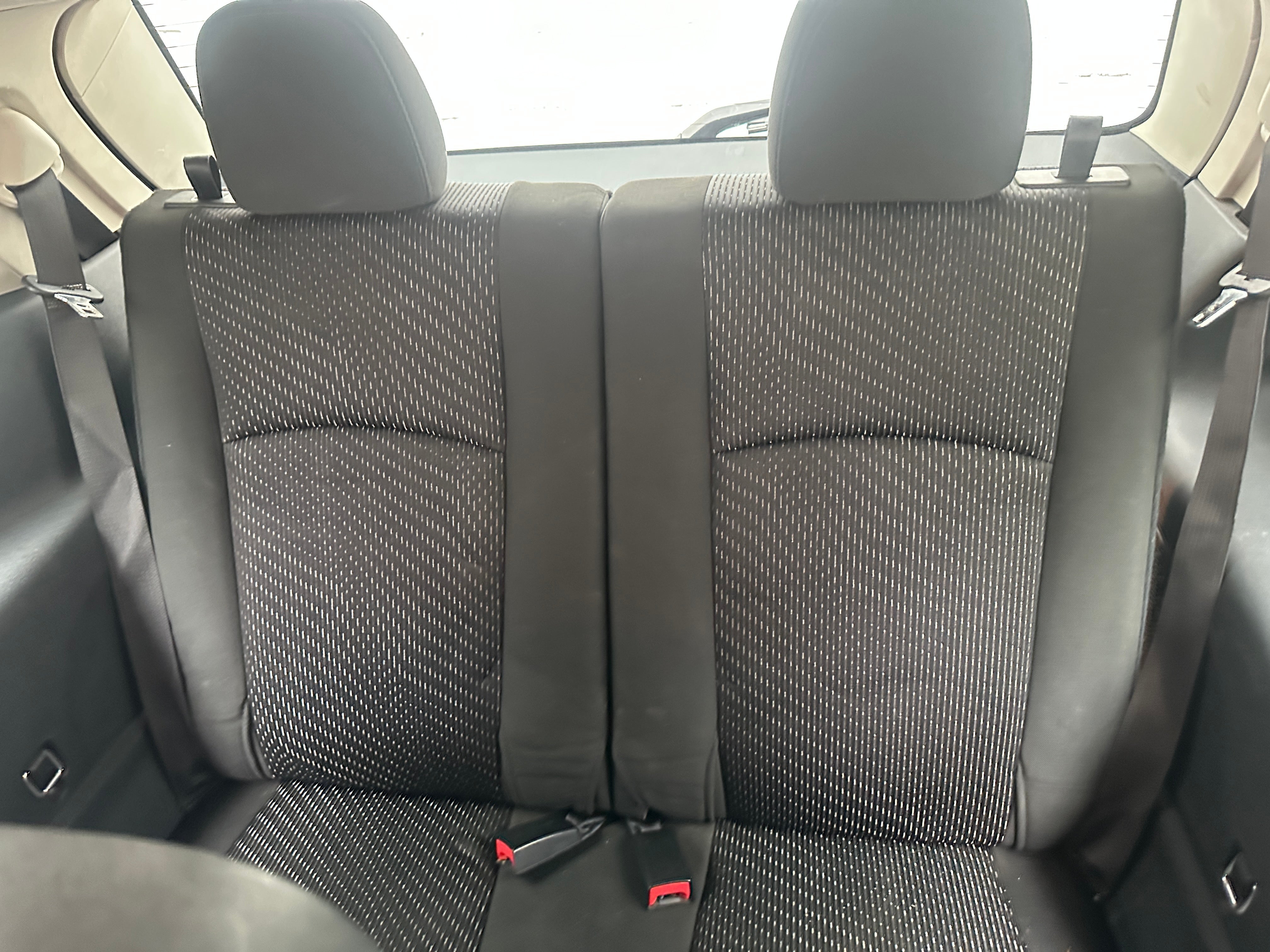 Used 2019 Dodge Journey SE with VIN 3C4PDCBB5KT870092 for sale in Pewaukee, WI