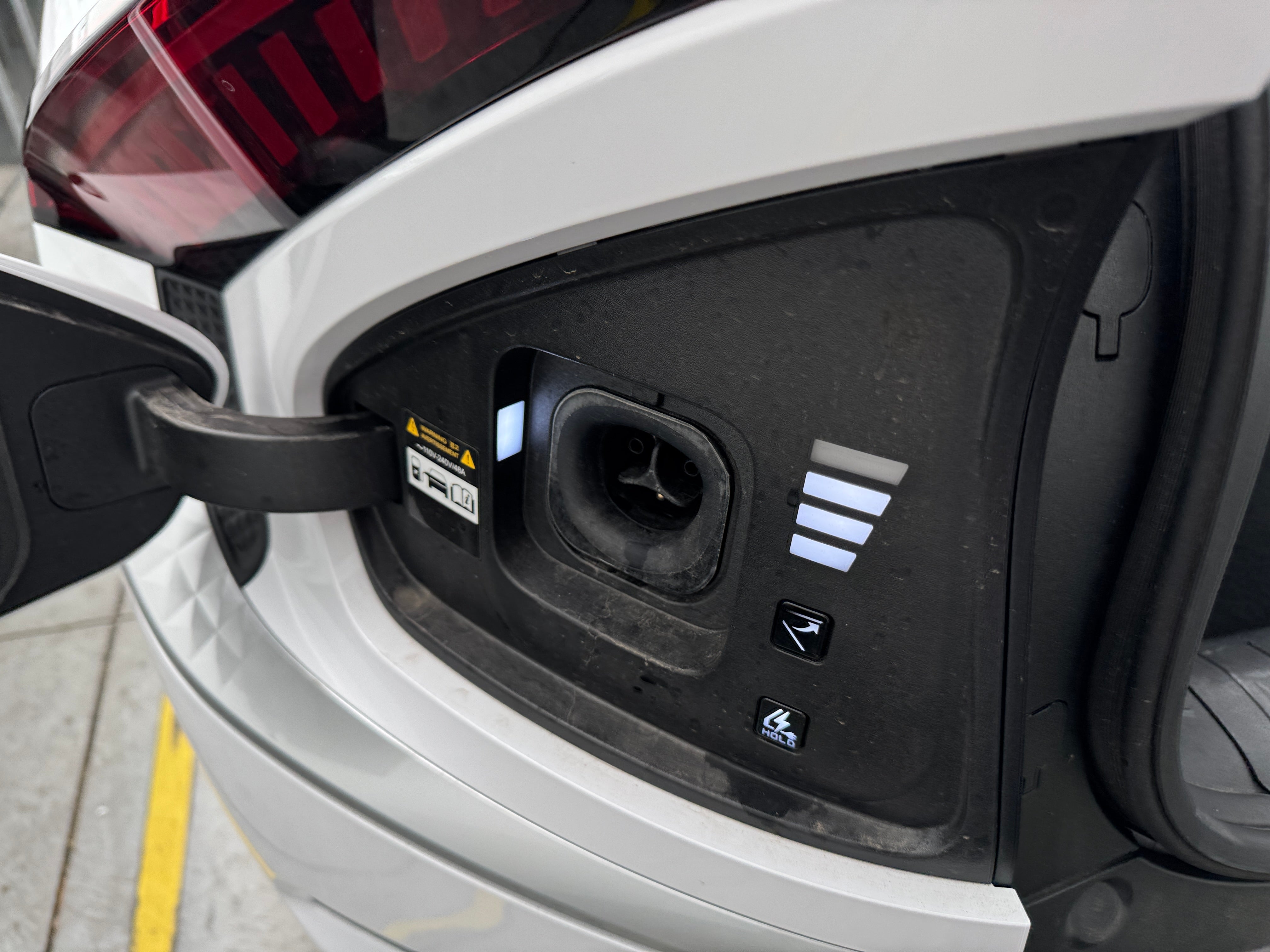 Used 2025 Kia EV6 Light L/R with VIN 5XYC34JA2SG013137 for sale in Auburn, WA