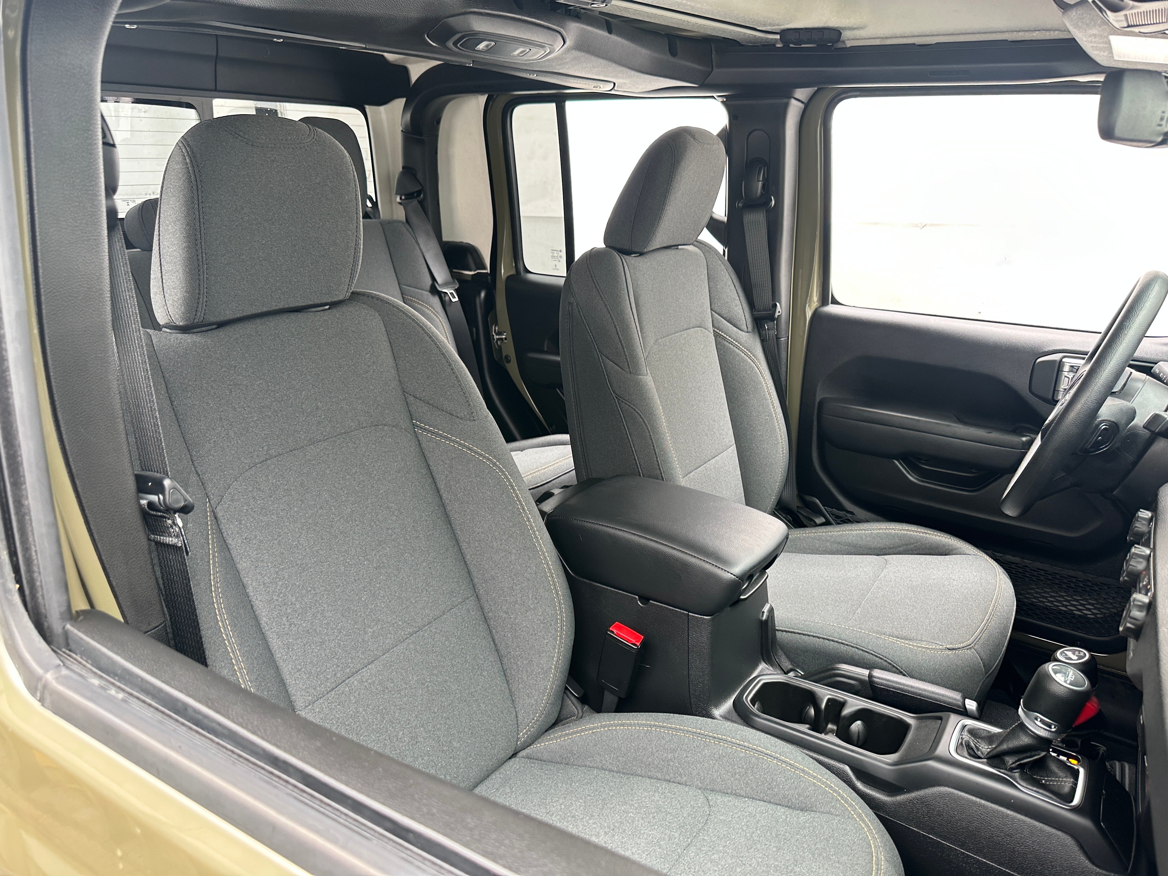 2025 Jeep Gladiator