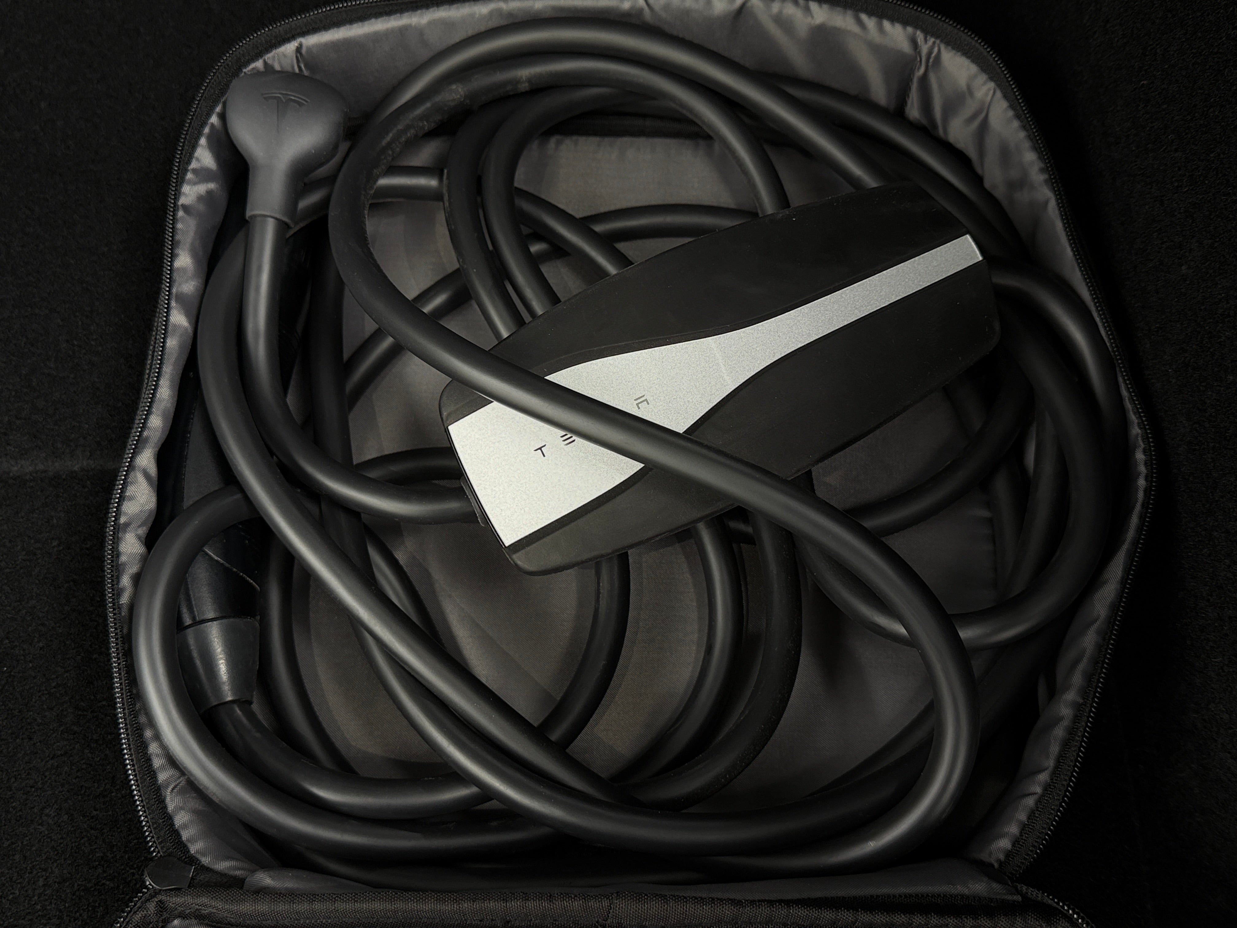 Used 2023 Tesla Model Y Long Range with VIN 7SAYGDEE3PA126553 for sale in Auburn, WA