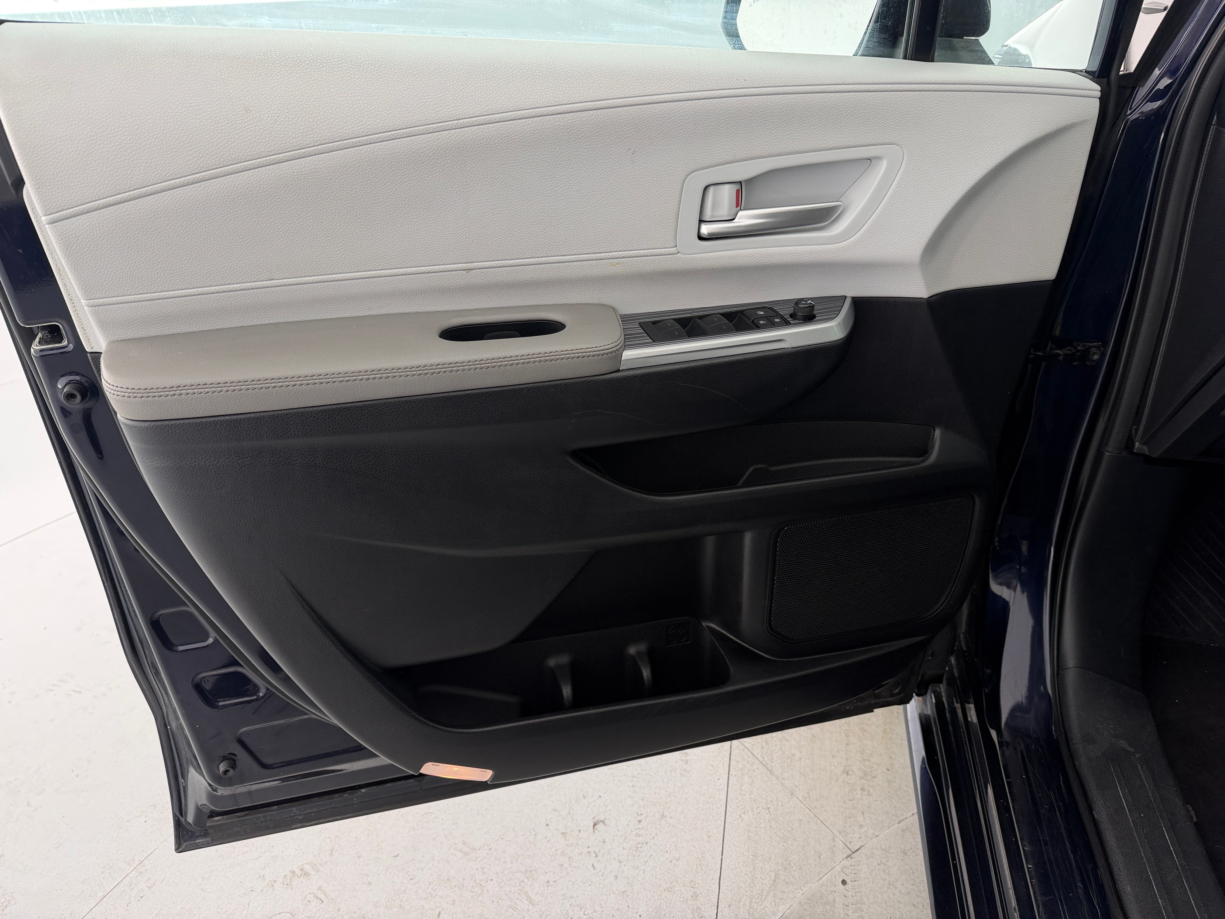 2025 Toyota Sienna