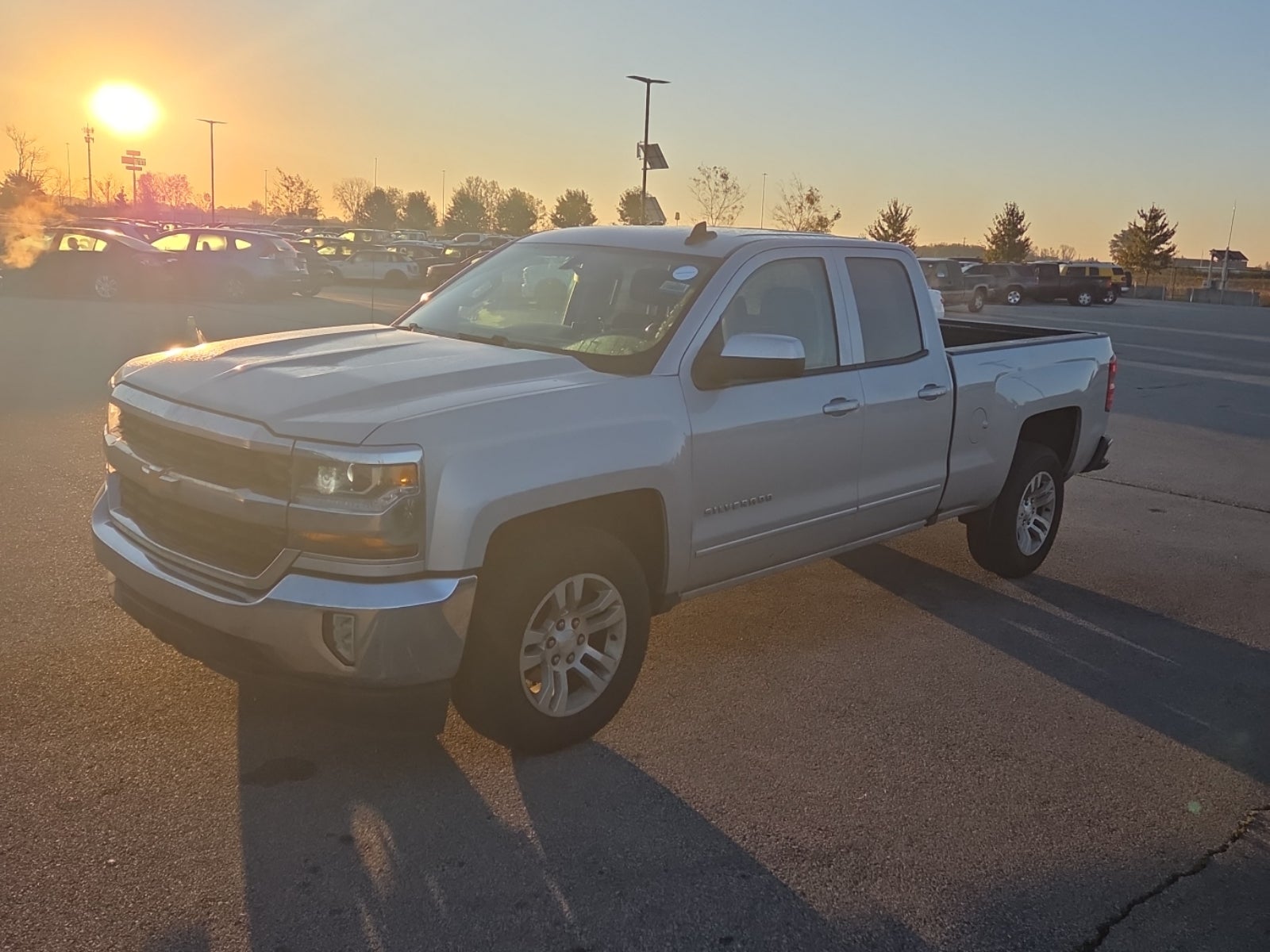 2016 Chevrolet Silverado 1500 2WD Double Cab 143.5" LT W/1lt