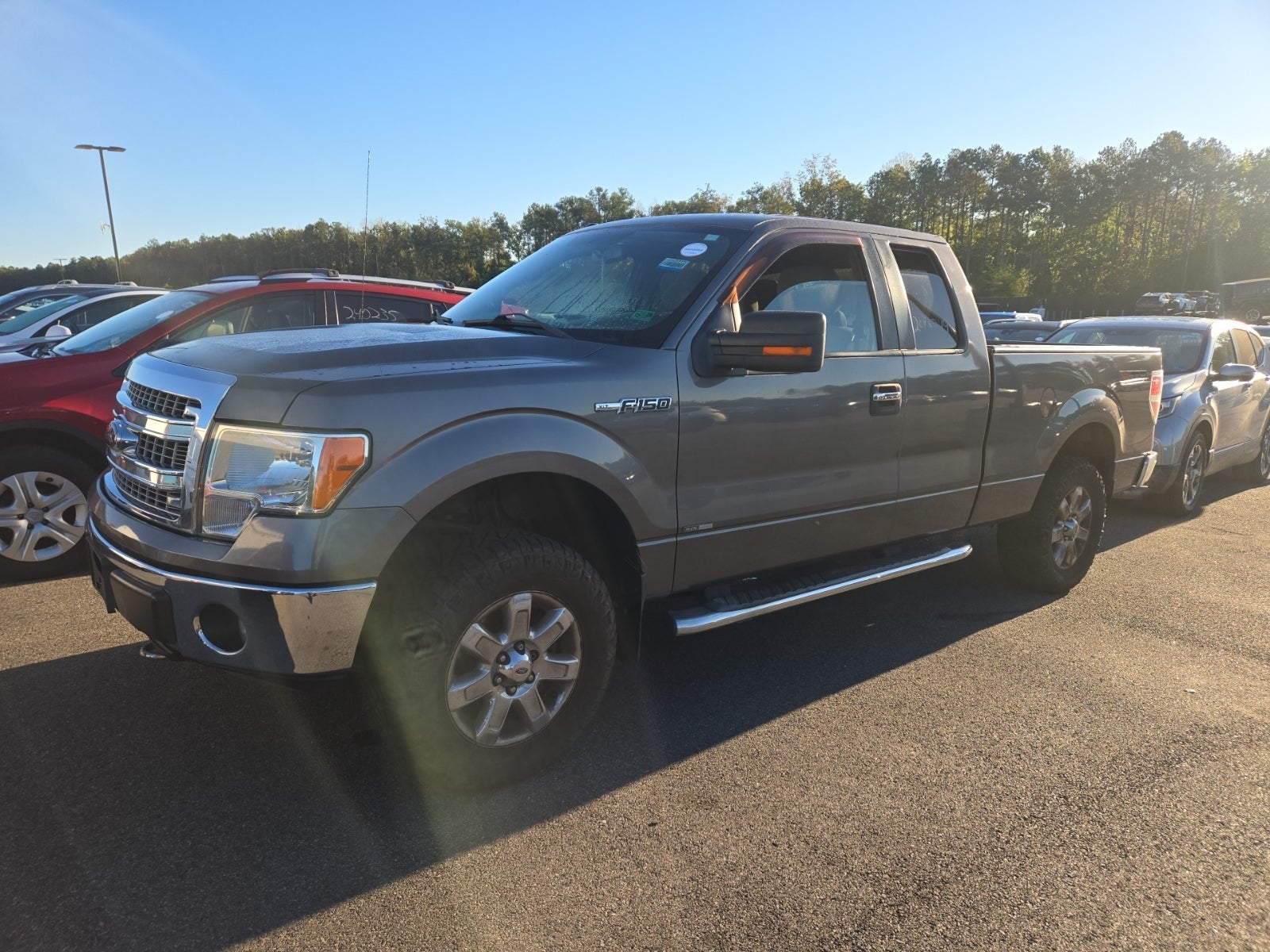 2014 Ford F-150 4WD Supercab 145" XLT