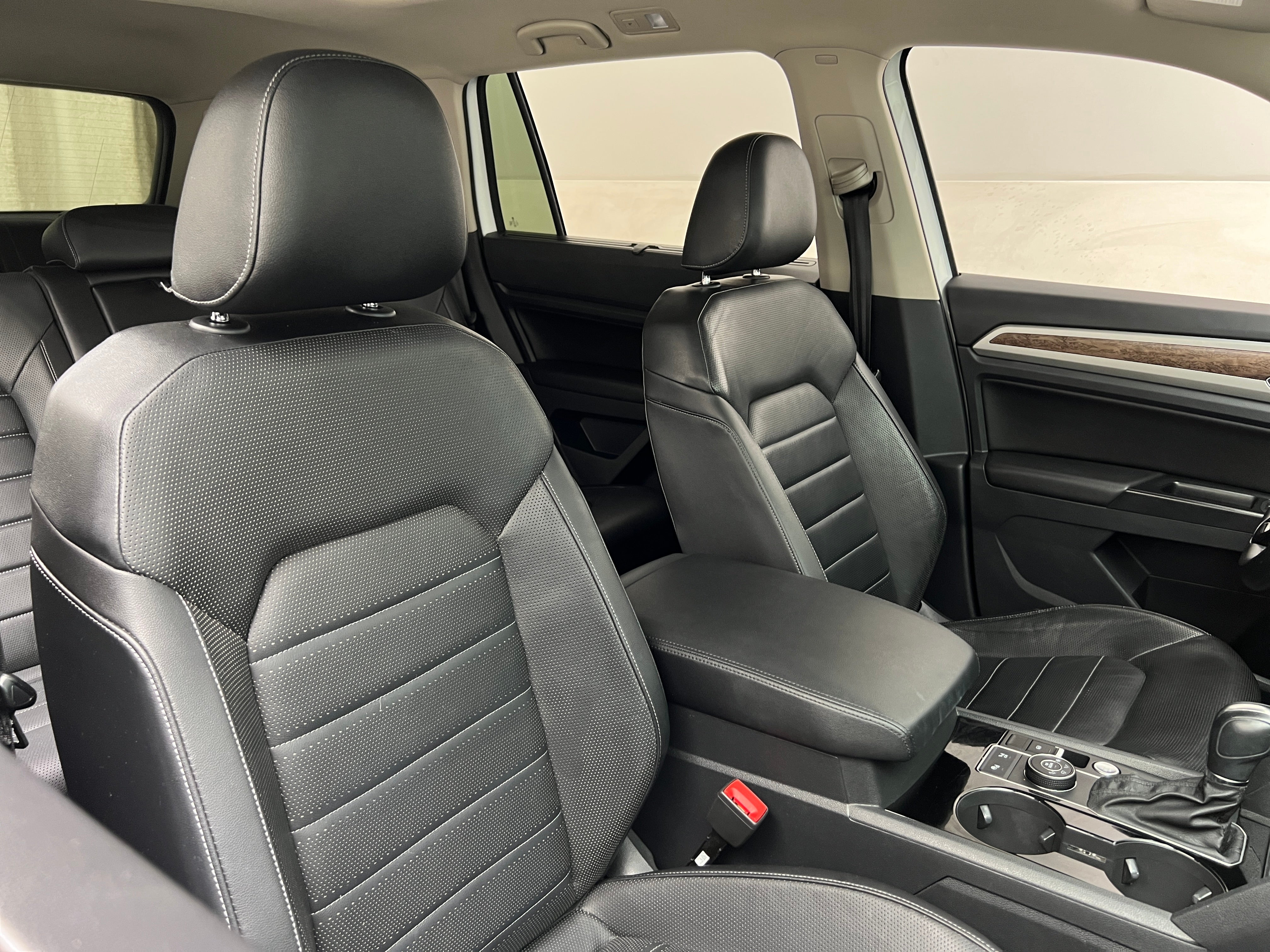 2018 Volkswagen Atlas SEL Premium