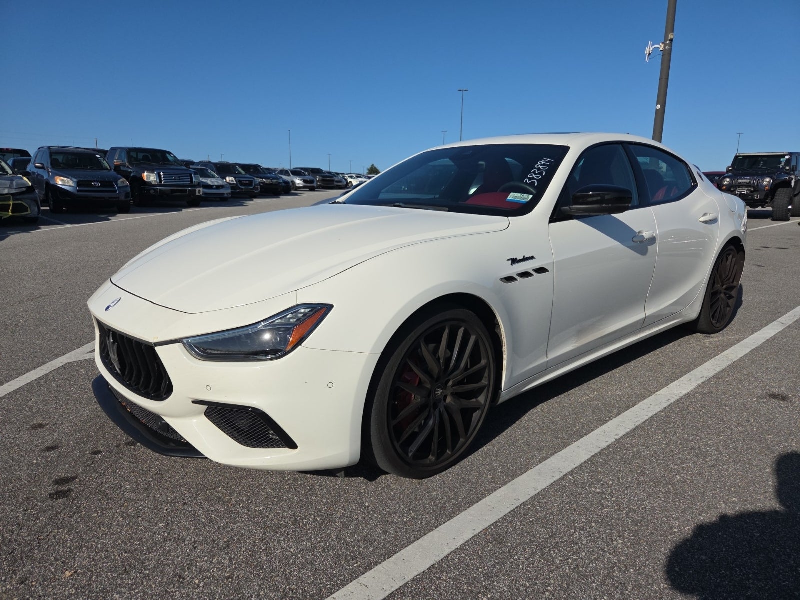 2022 Maserati Ghibli Modena Q4