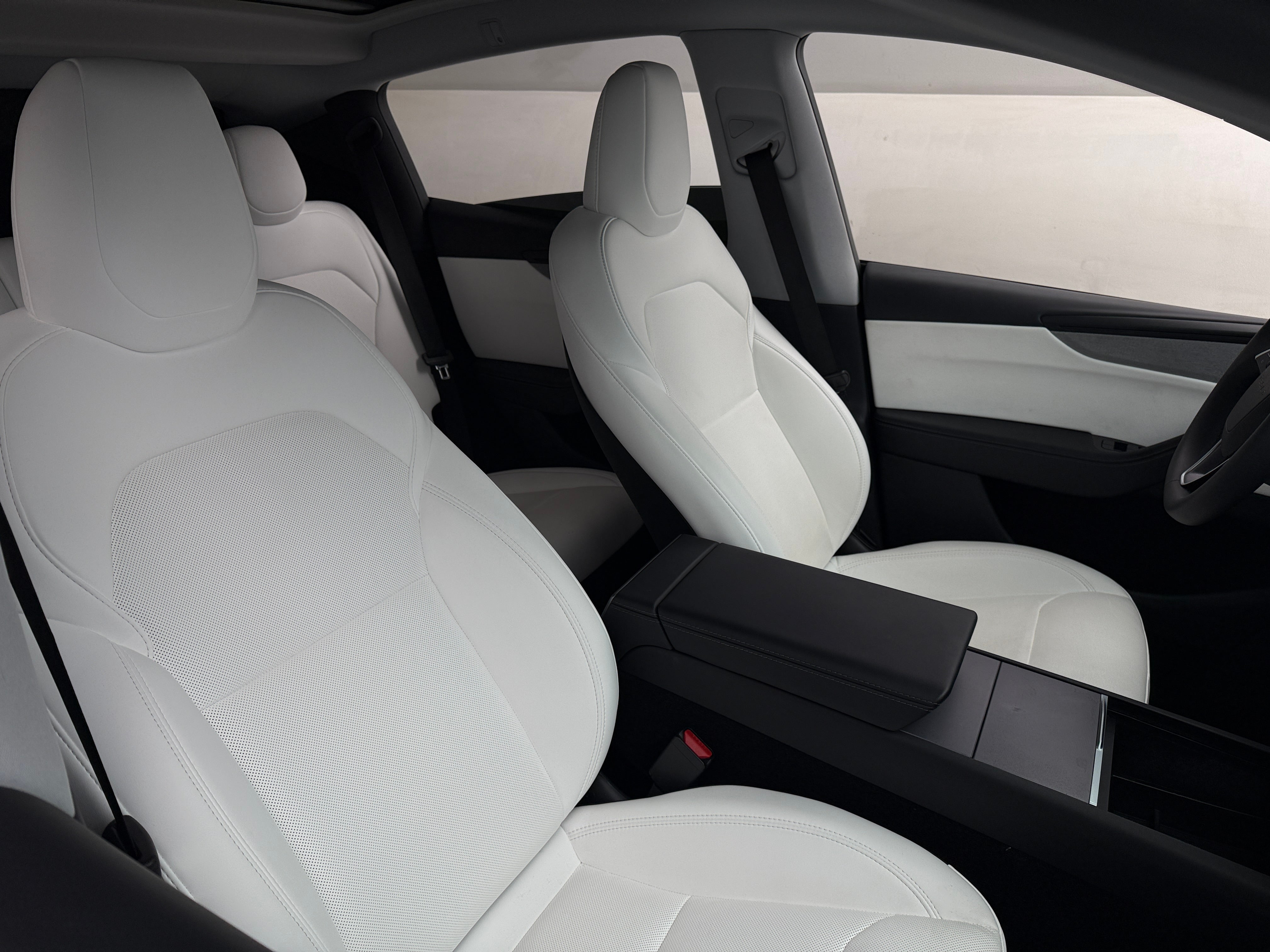 Used 2026 Tesla Model Y Long Range with VIN 7SAYGDED7TA418157 for sale in Auburn, WA