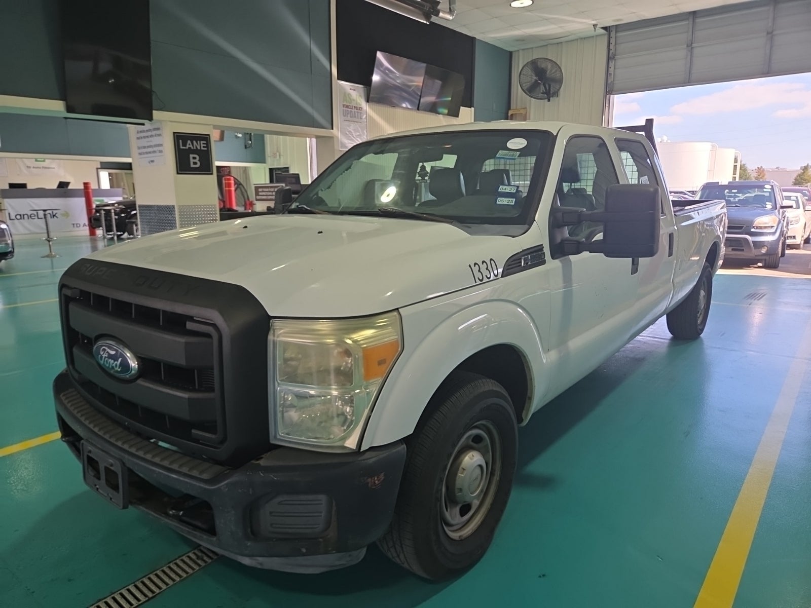2011 Ford F-250 2WD Crew Cab 172" XL