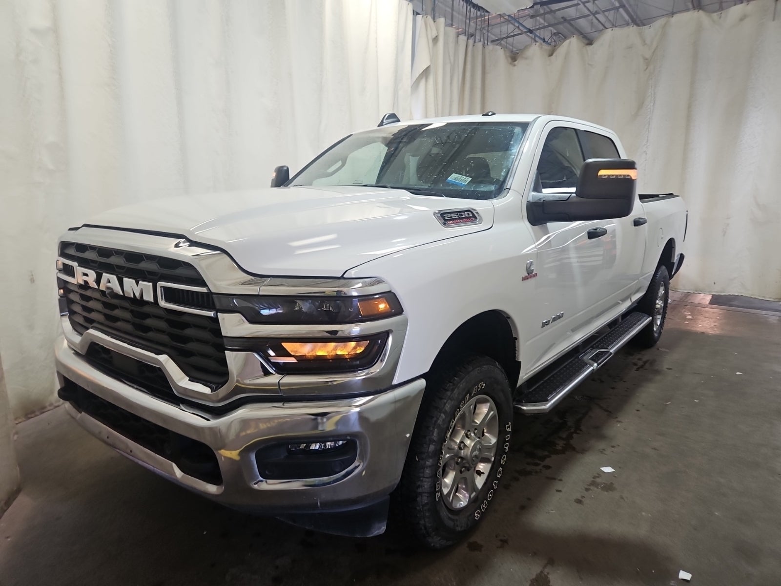 2025 Ram 2500 Big Horn 4x4 Crew Cab 6'4" Box
