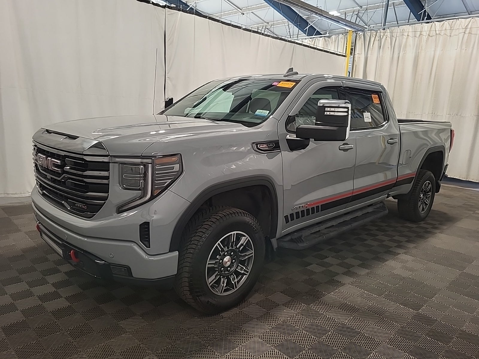 2024 GMC Sierra 1500 4WD Crew Cab 157" AT4