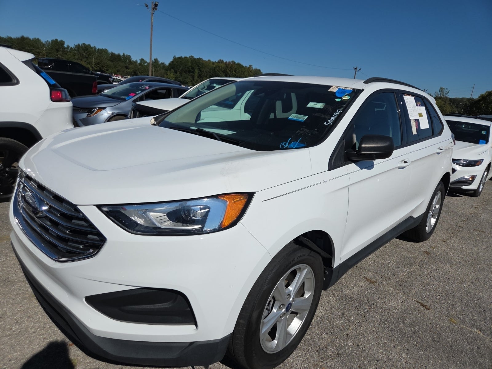2022 Ford Edge SE