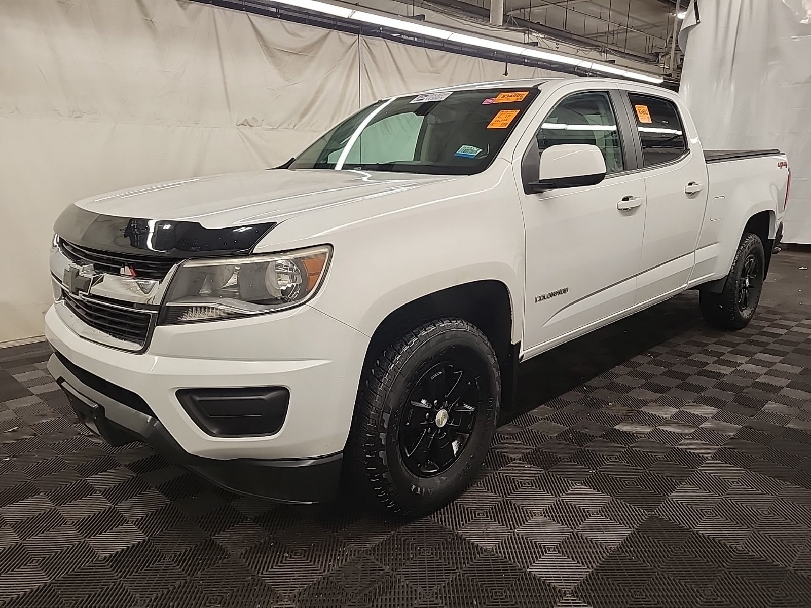 2016 Chevrolet Colorado 4WD Crew Cab 140.5" WT