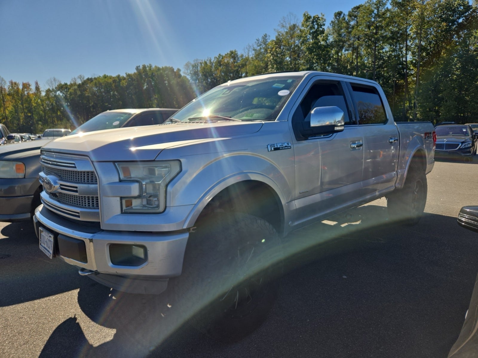 2015 Ford F-150 4WD Supercrew 145" Platinum