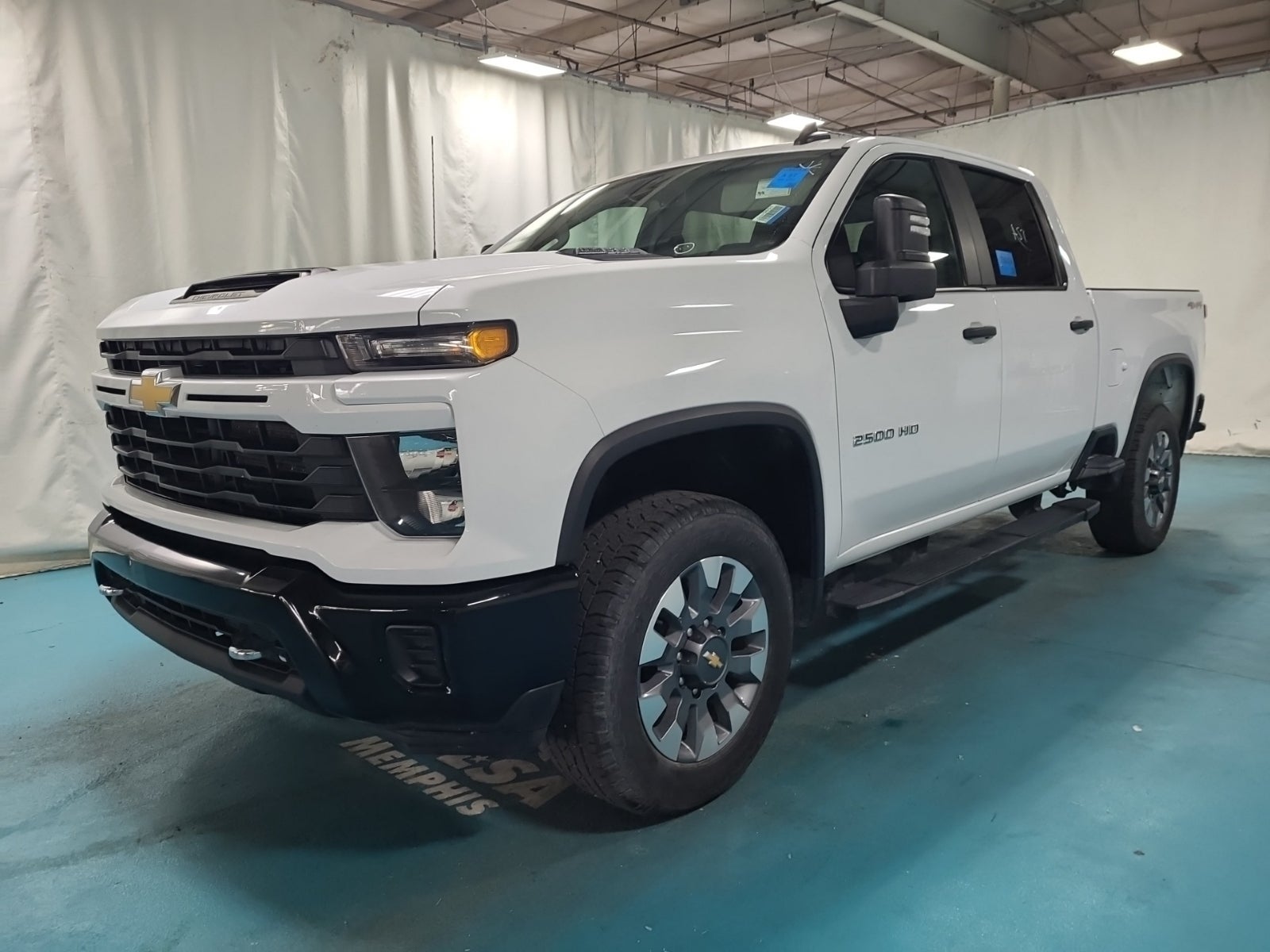 2024 Chevrolet Silverado 2500HD 4WD Crew Cab 159" Custom