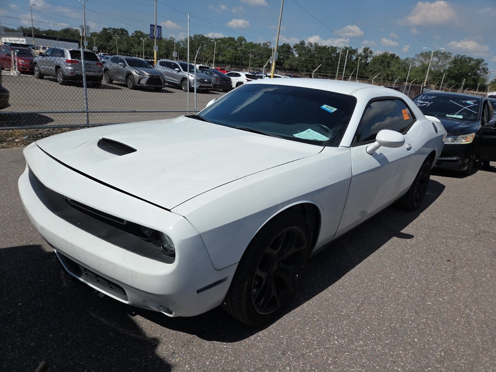2016 Dodge Challenger SXT Plus