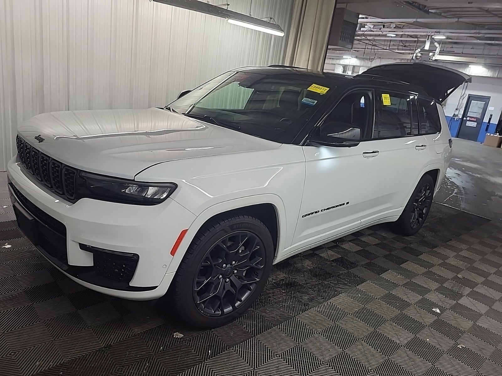 2023 Jeep Grand Cherokee L Summit Reserve