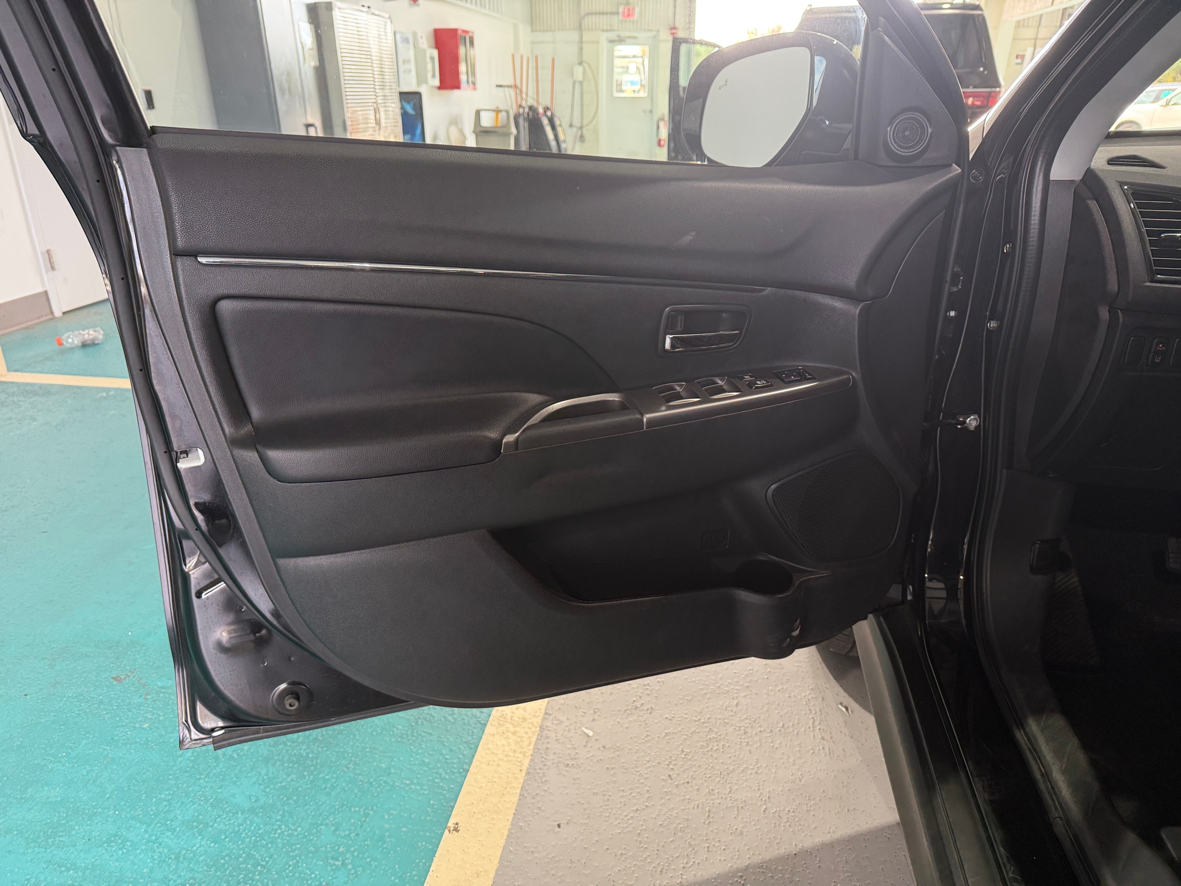2026 Mitsubishi Outlander Sport SE