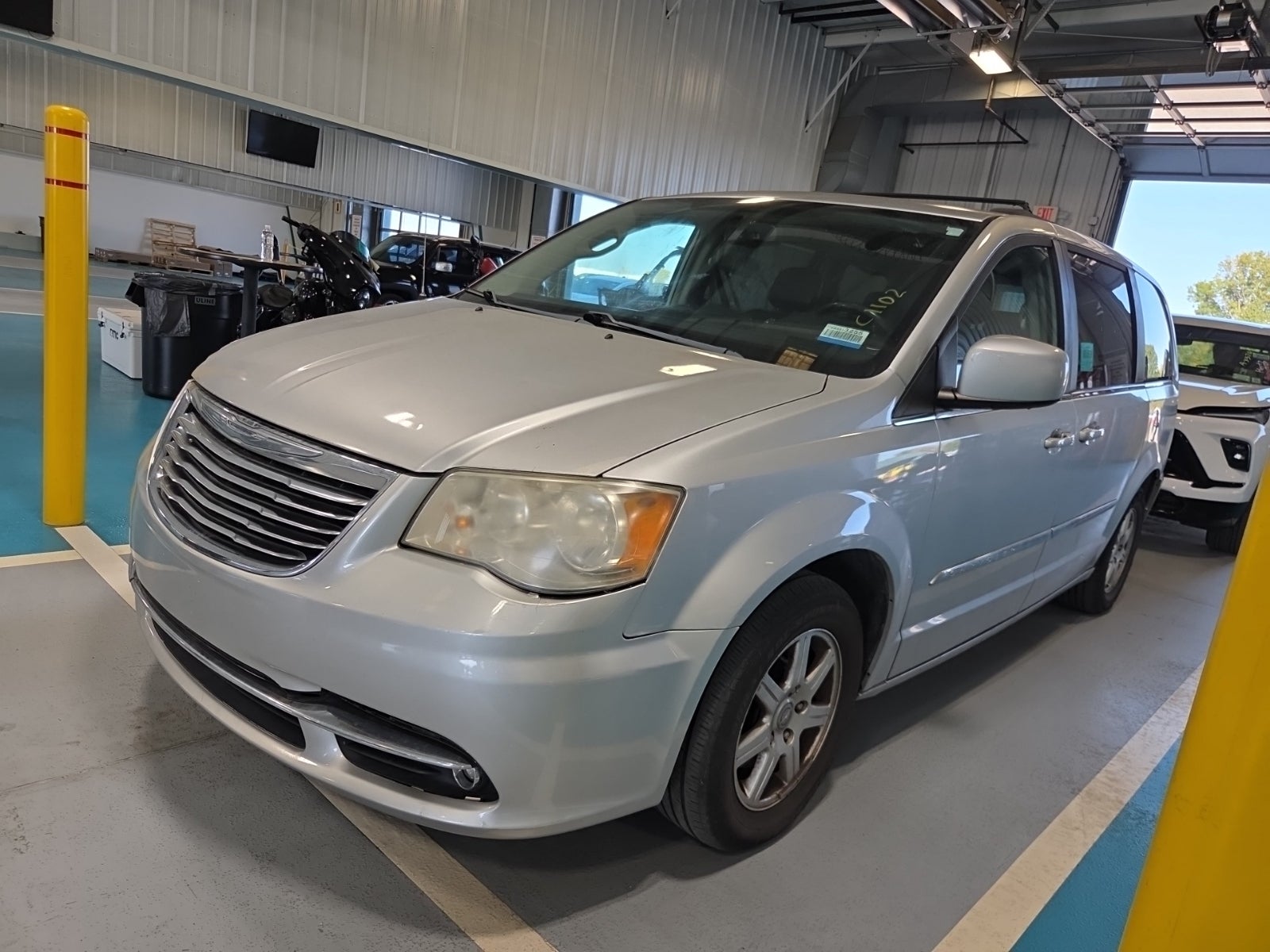 2012 Chrysler Town & Country Touring