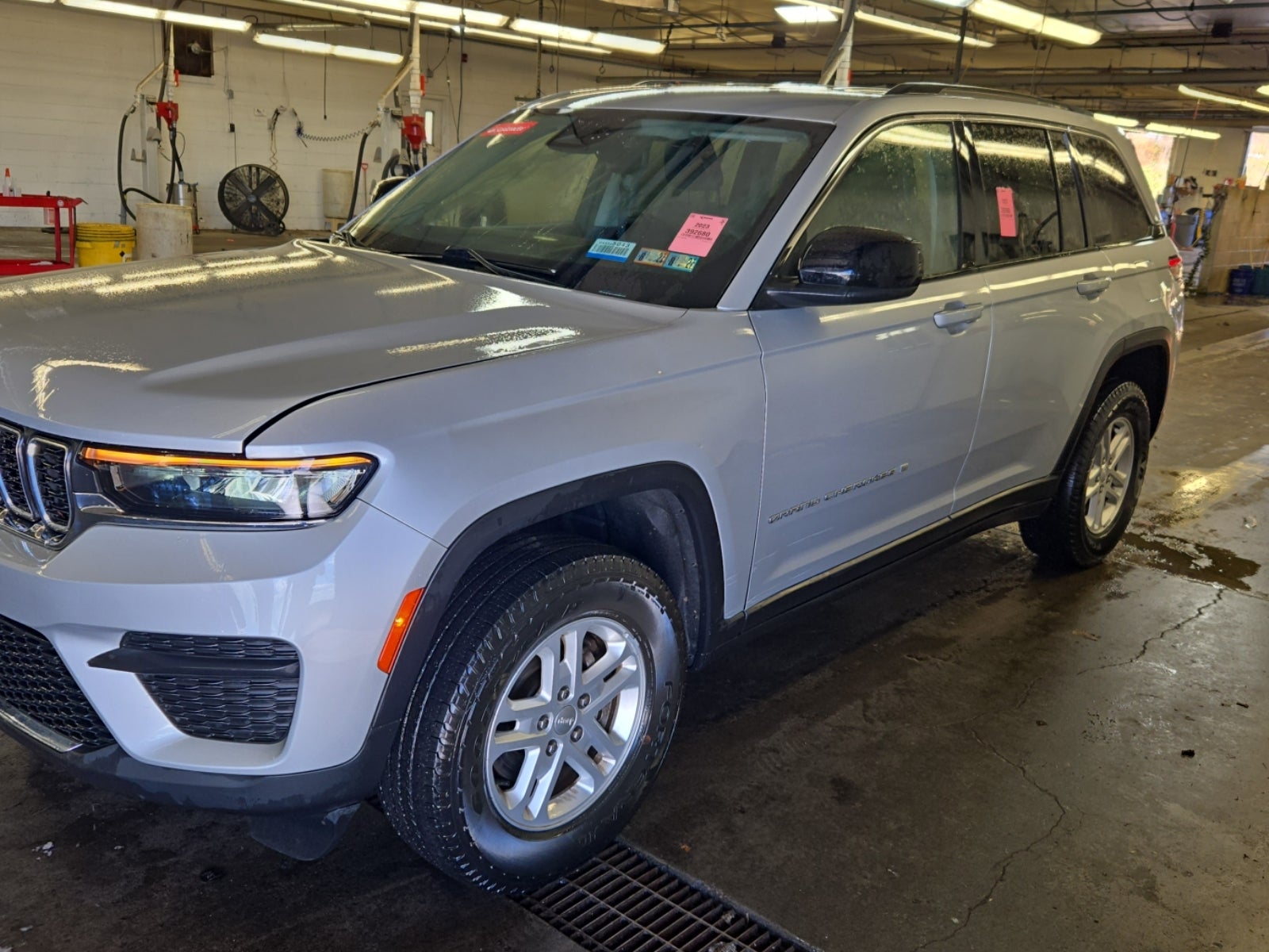 2023 Jeep Grand Cherokee Laredo