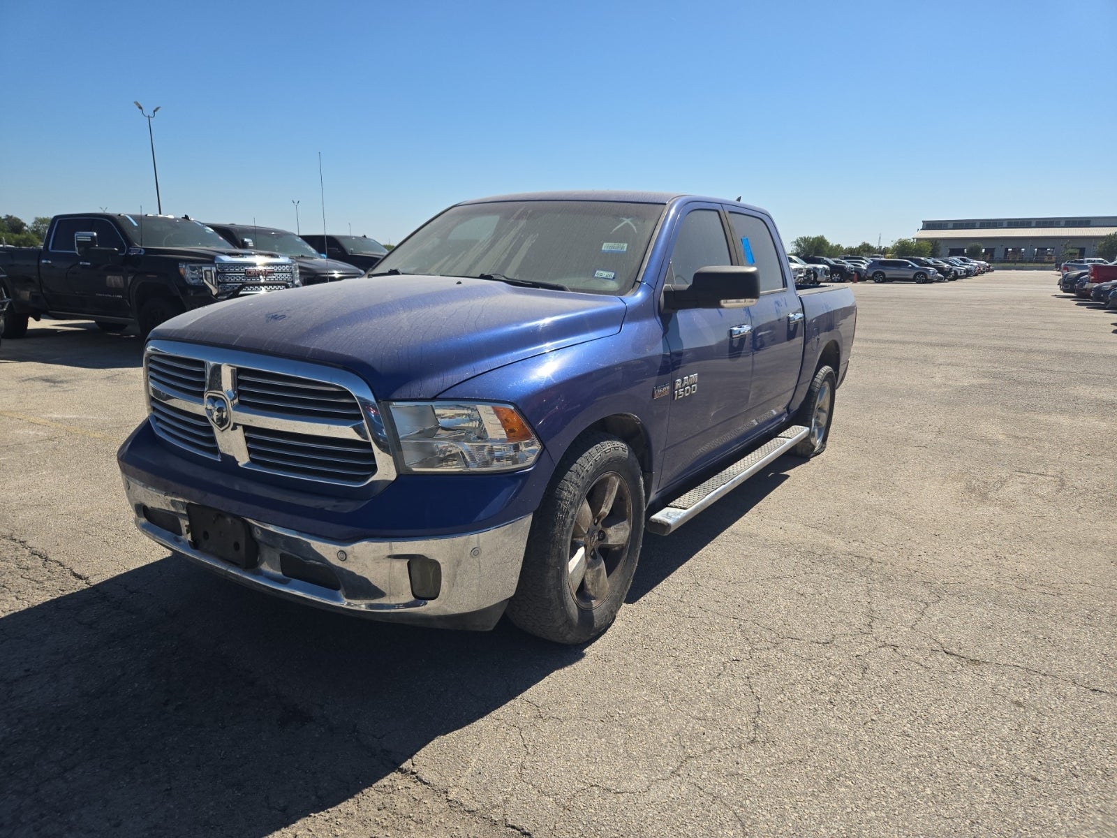 2014 Ram 1500 2WD Crew Cab 140.5" Lone Star