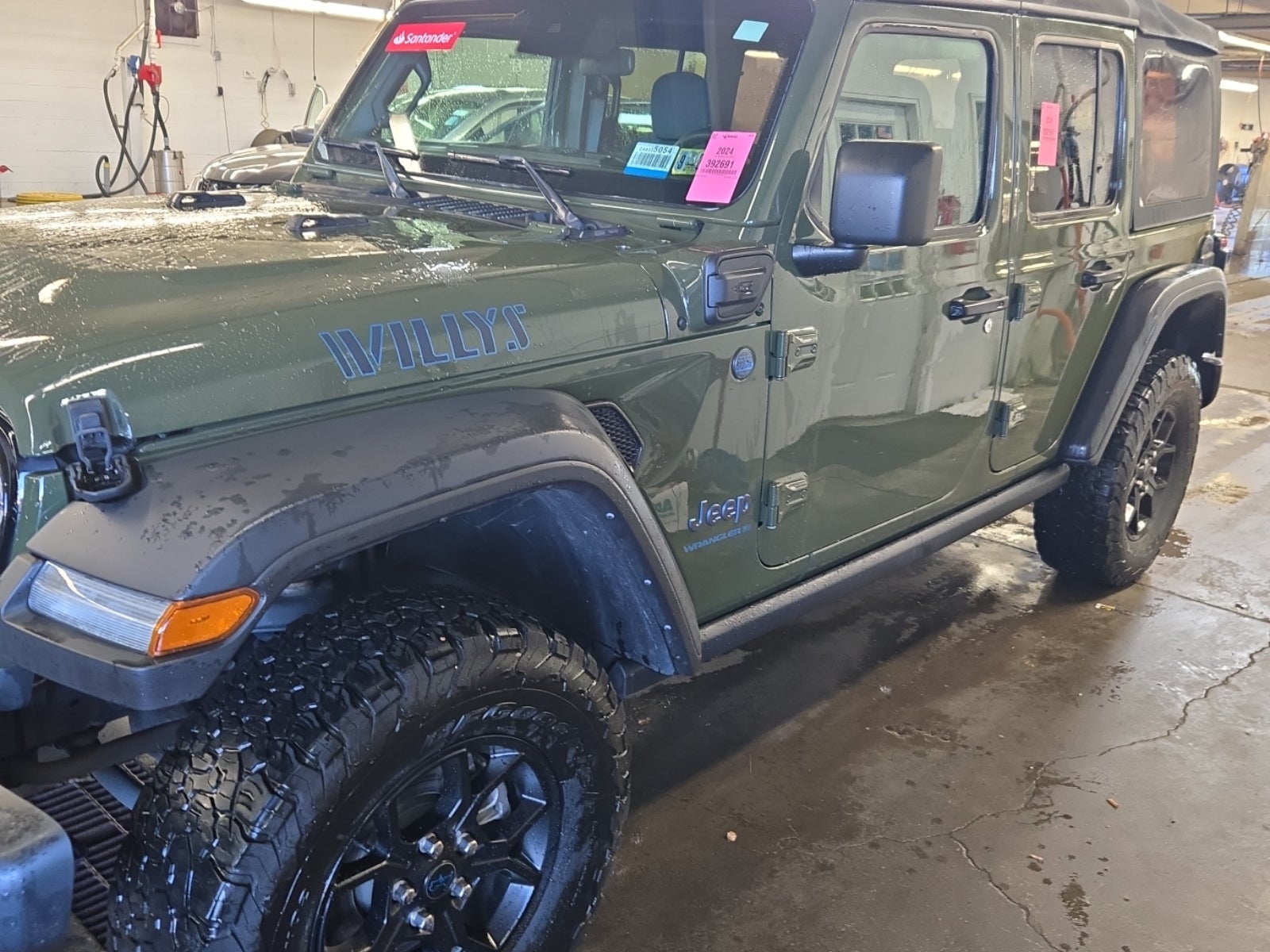 2024 Jeep Wrangler 4xe Willys