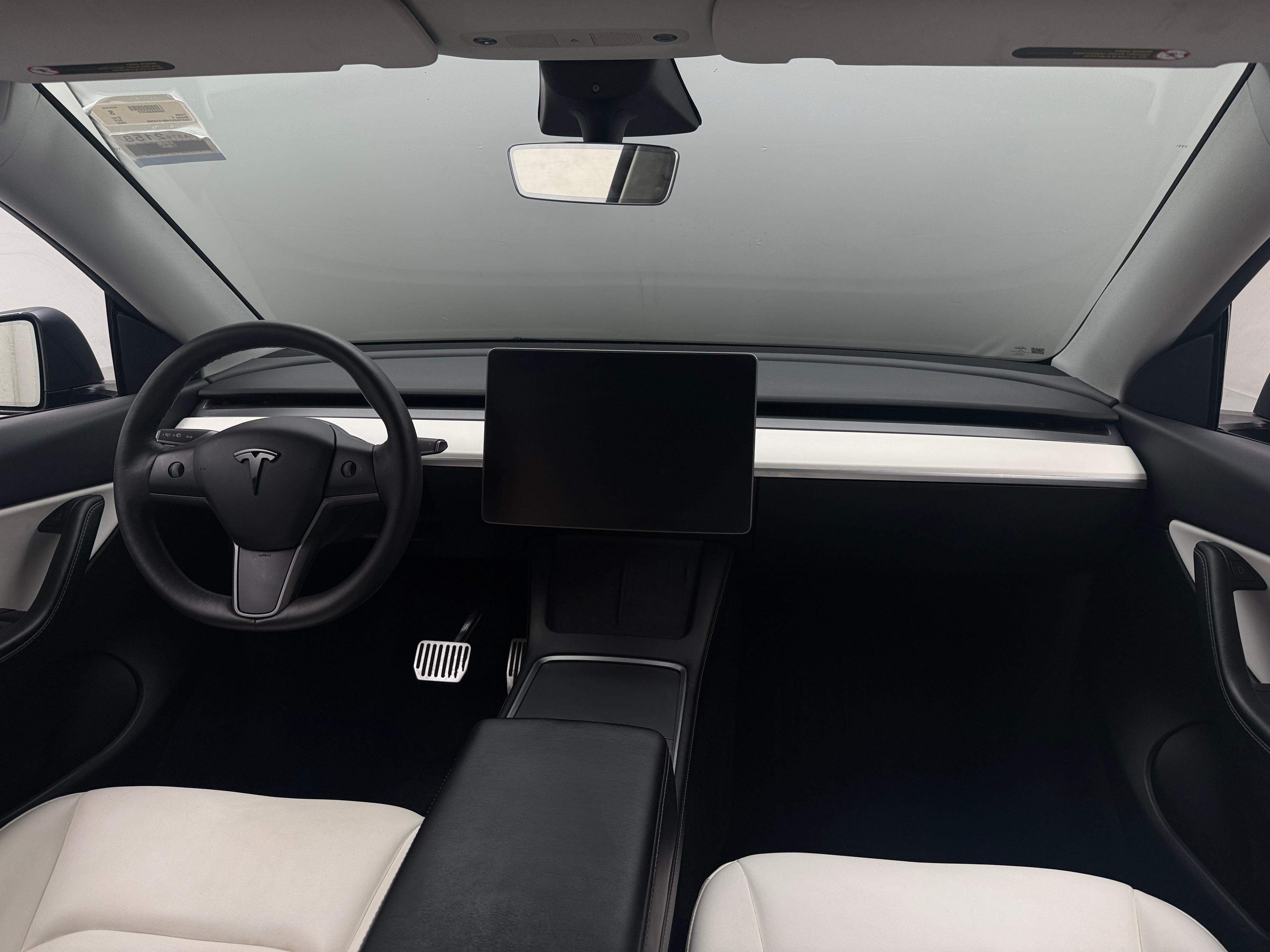 Used 2022 Tesla Model Y Long Range with VIN 7SAYGDEE4NF410368 for sale in Pewaukee, WI