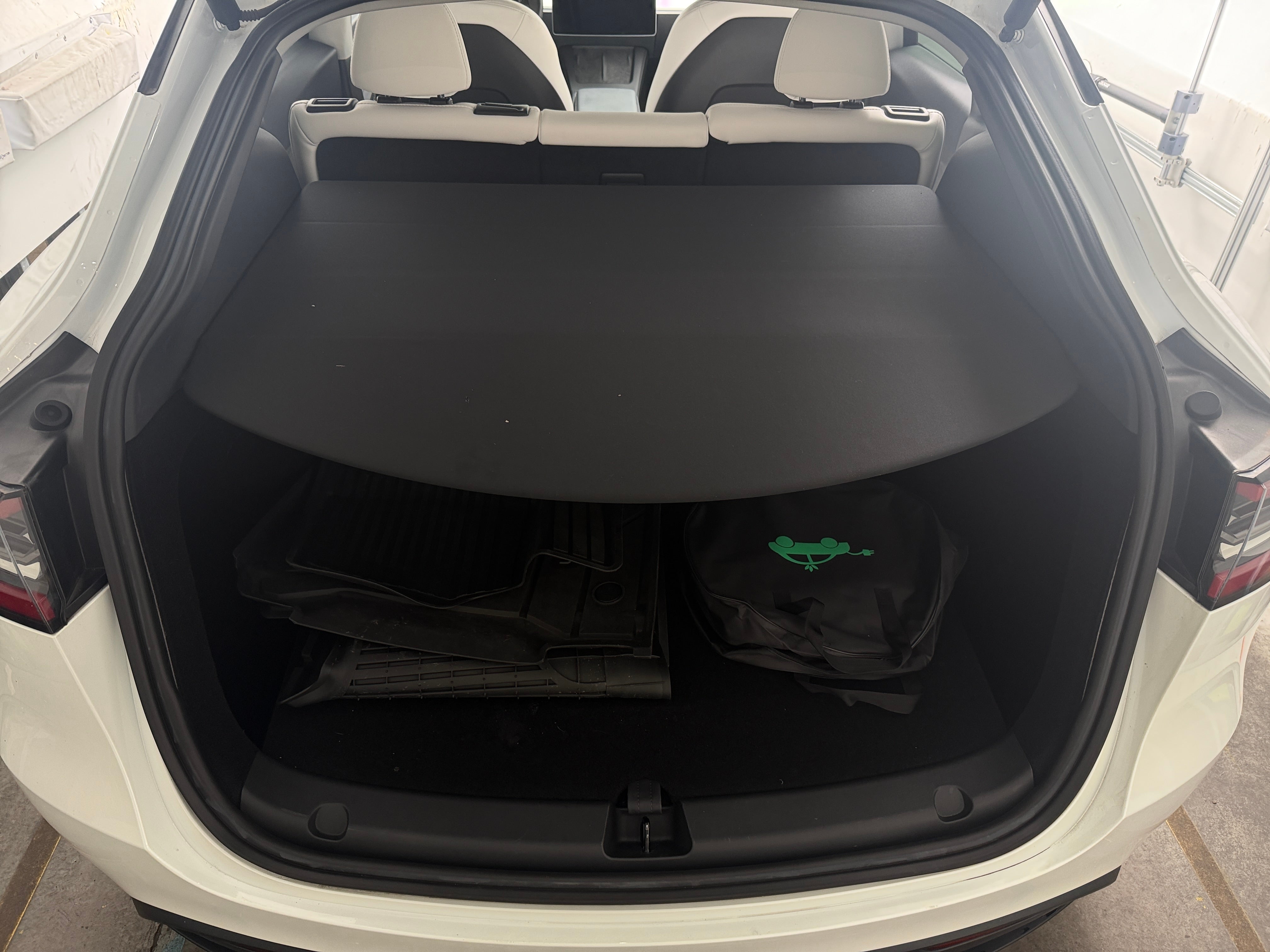 Used 2023 Tesla Model Y Long Range with VIN 7SAYGDEE8PF748309 for sale in Auburn, WA