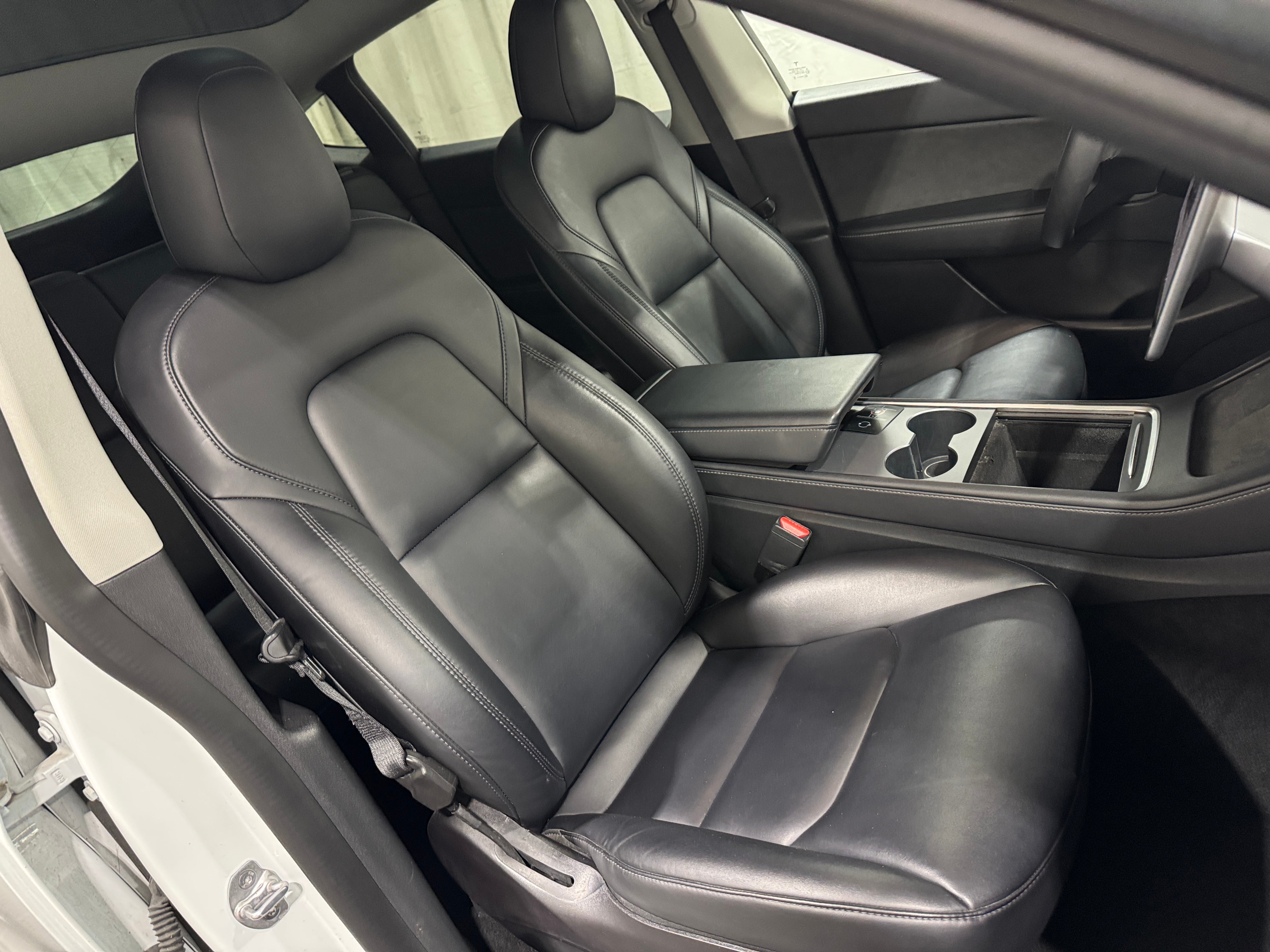 Used 2022 Tesla Model Y Long Range with VIN 7SAYGDEEXNF481722 for sale in Pewaukee, WI