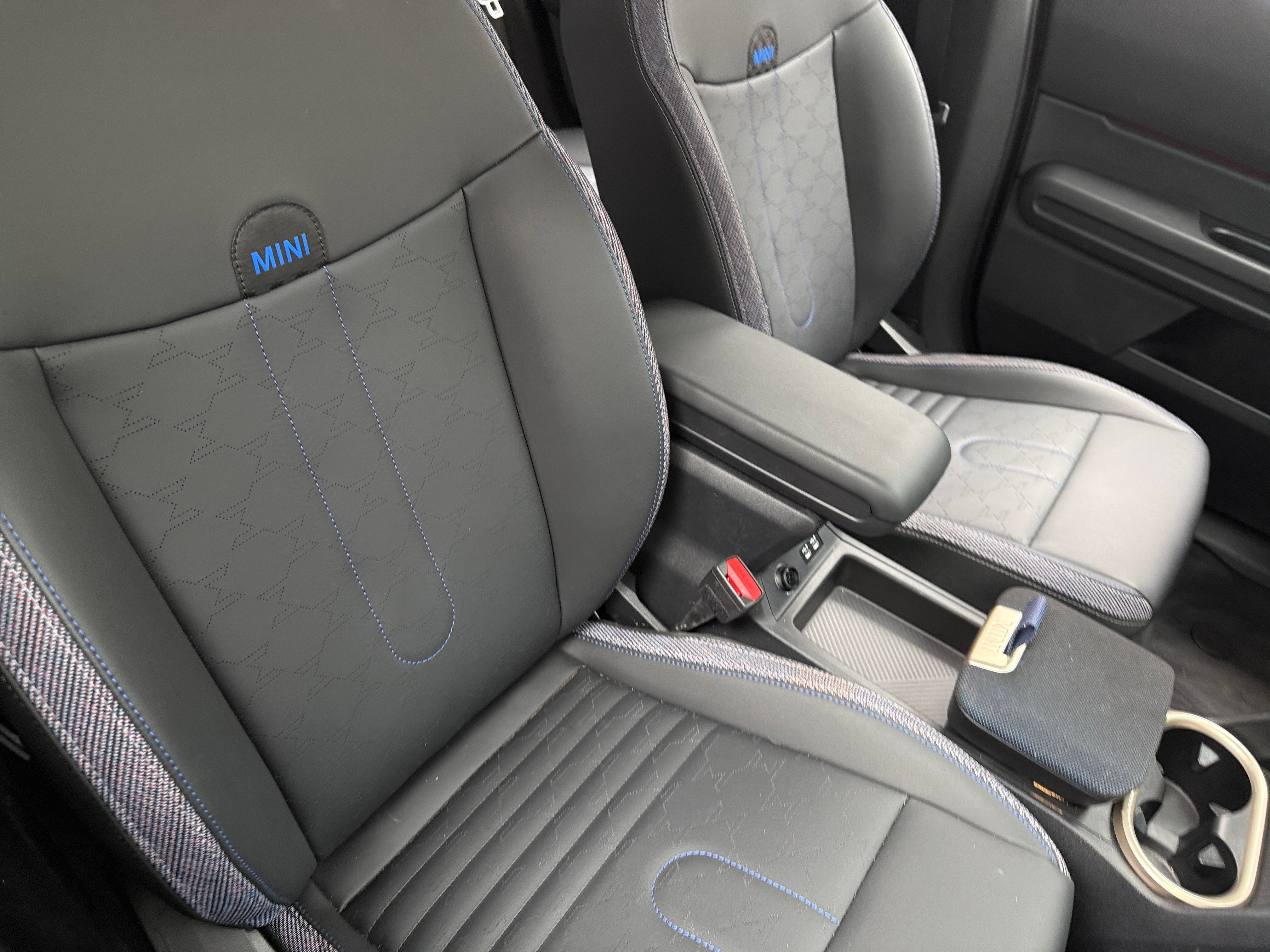 2025 MINI Countryman