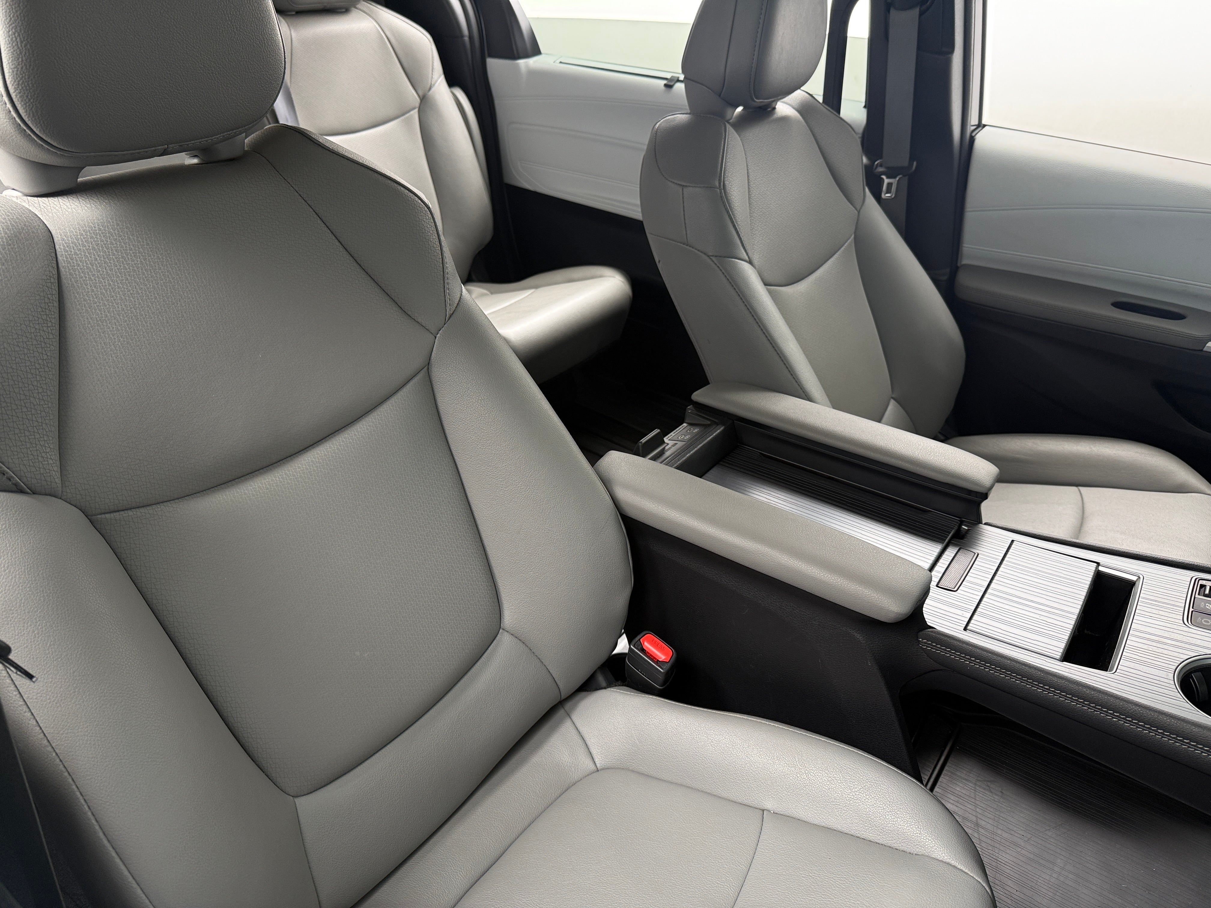 2025 Toyota Sienna