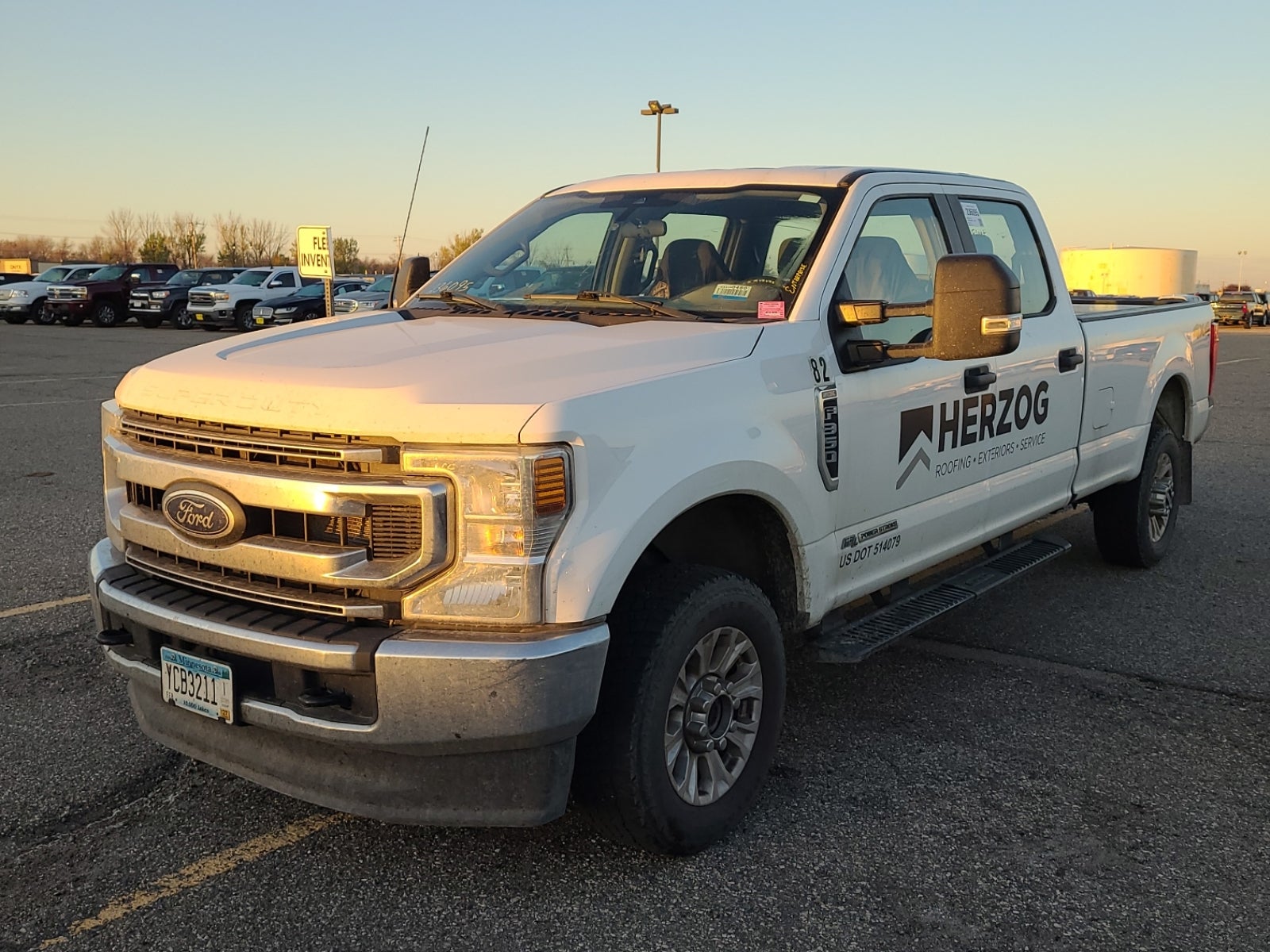 2022 Ford F-350 XL 4WD Crew Cab 8' Box