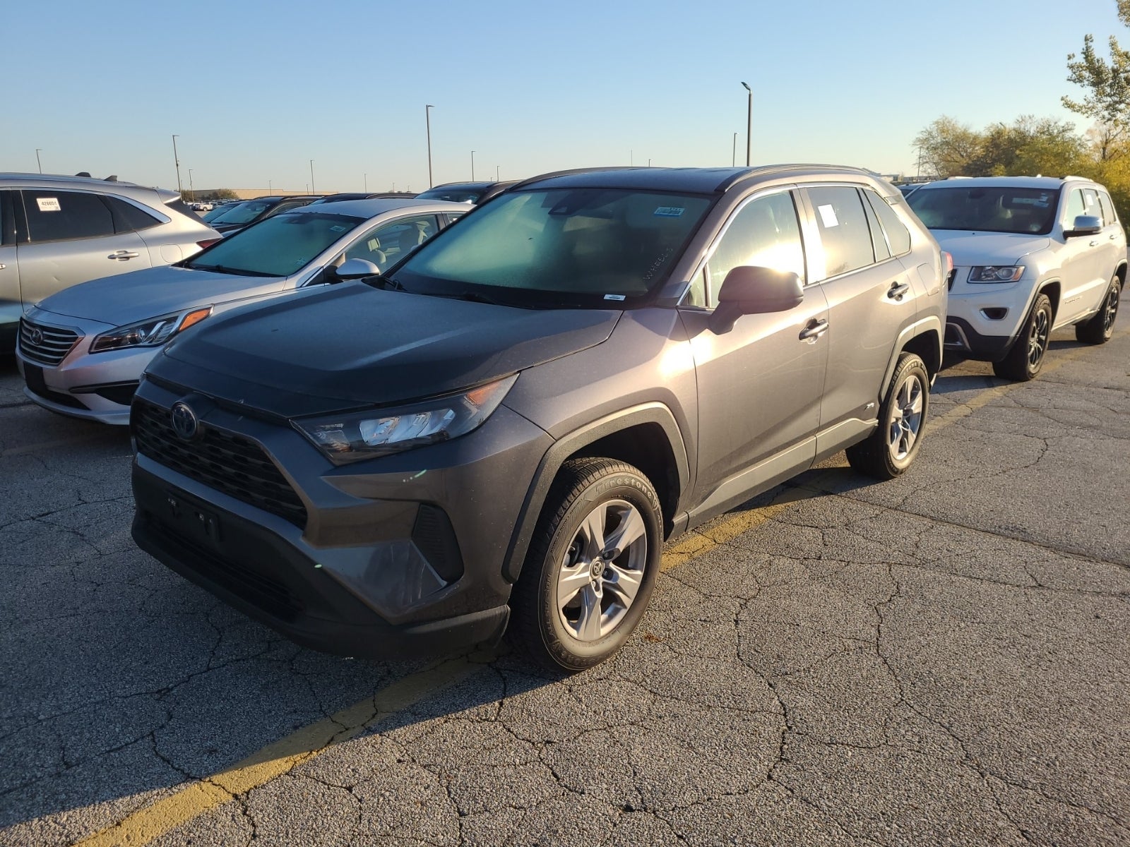 2022 Toyota RAV4 Hybrid Hybrid LE