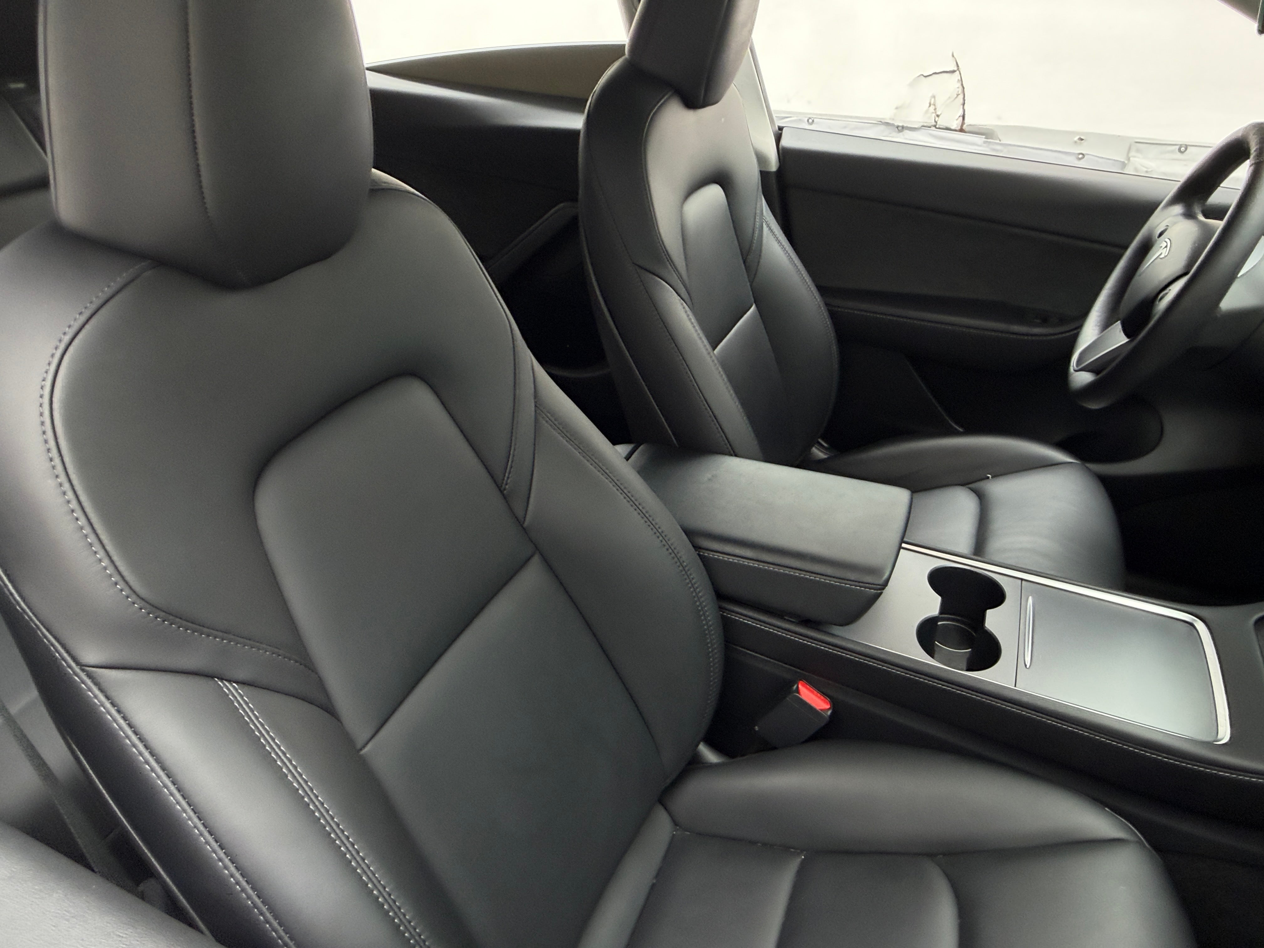 Used 2022 Tesla Model Y Long Range with VIN 7SAYGDEE5NA006394 for sale in Auburn, WA