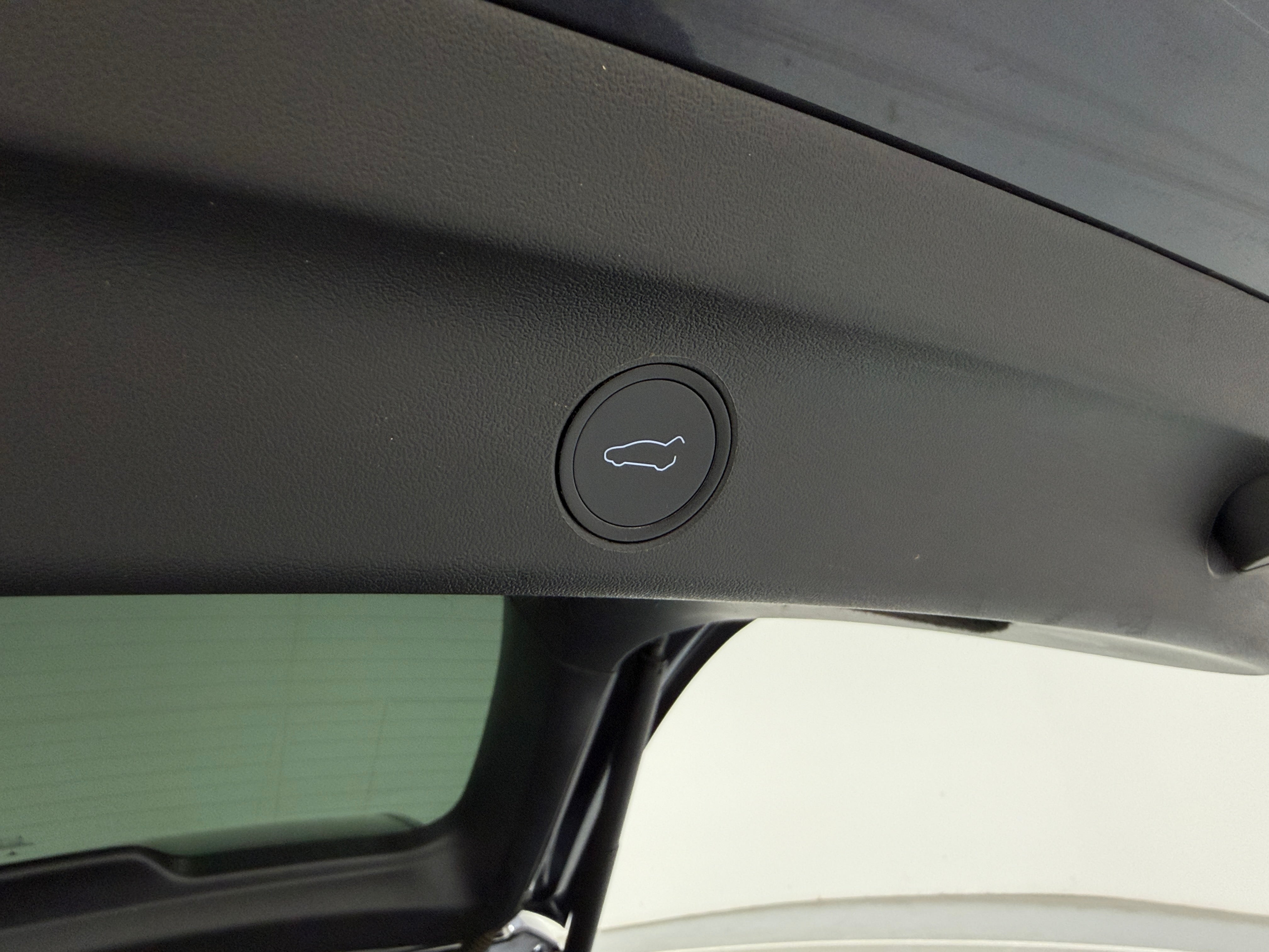 Used 2020 Tesla Model Y Long Range with VIN 5YJYGDEE4LF052036 for sale in Auburn, WA
