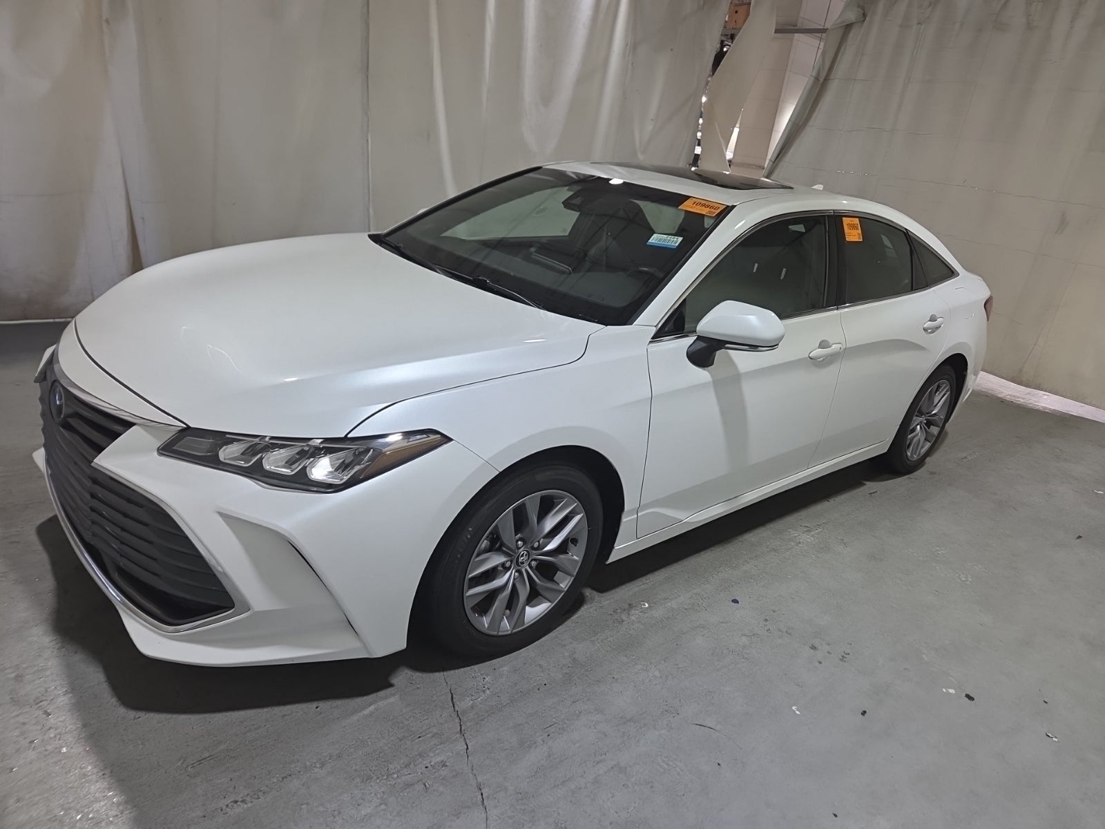 2020 Toyota Avalon XLE