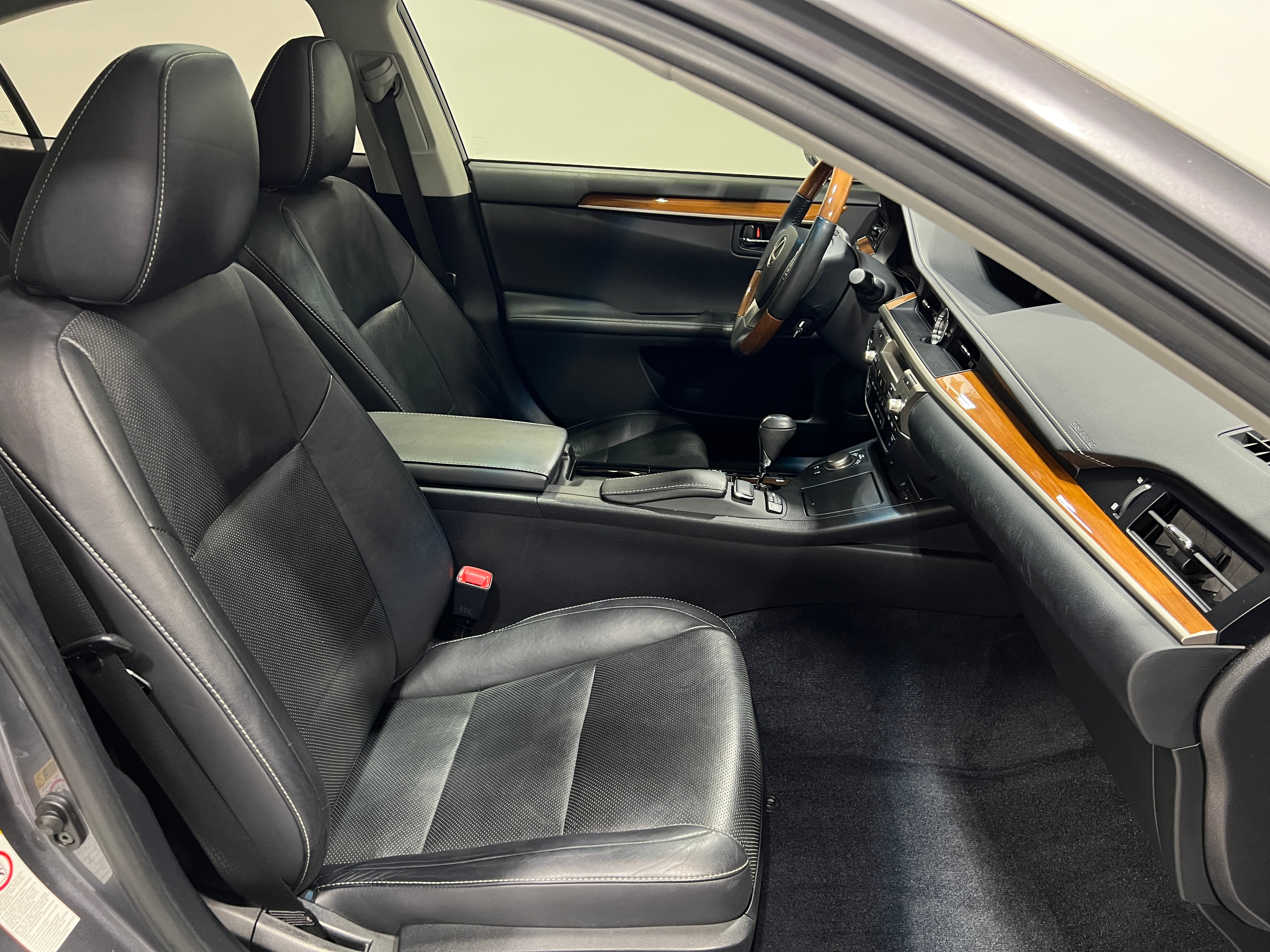 2014 Lexus ES