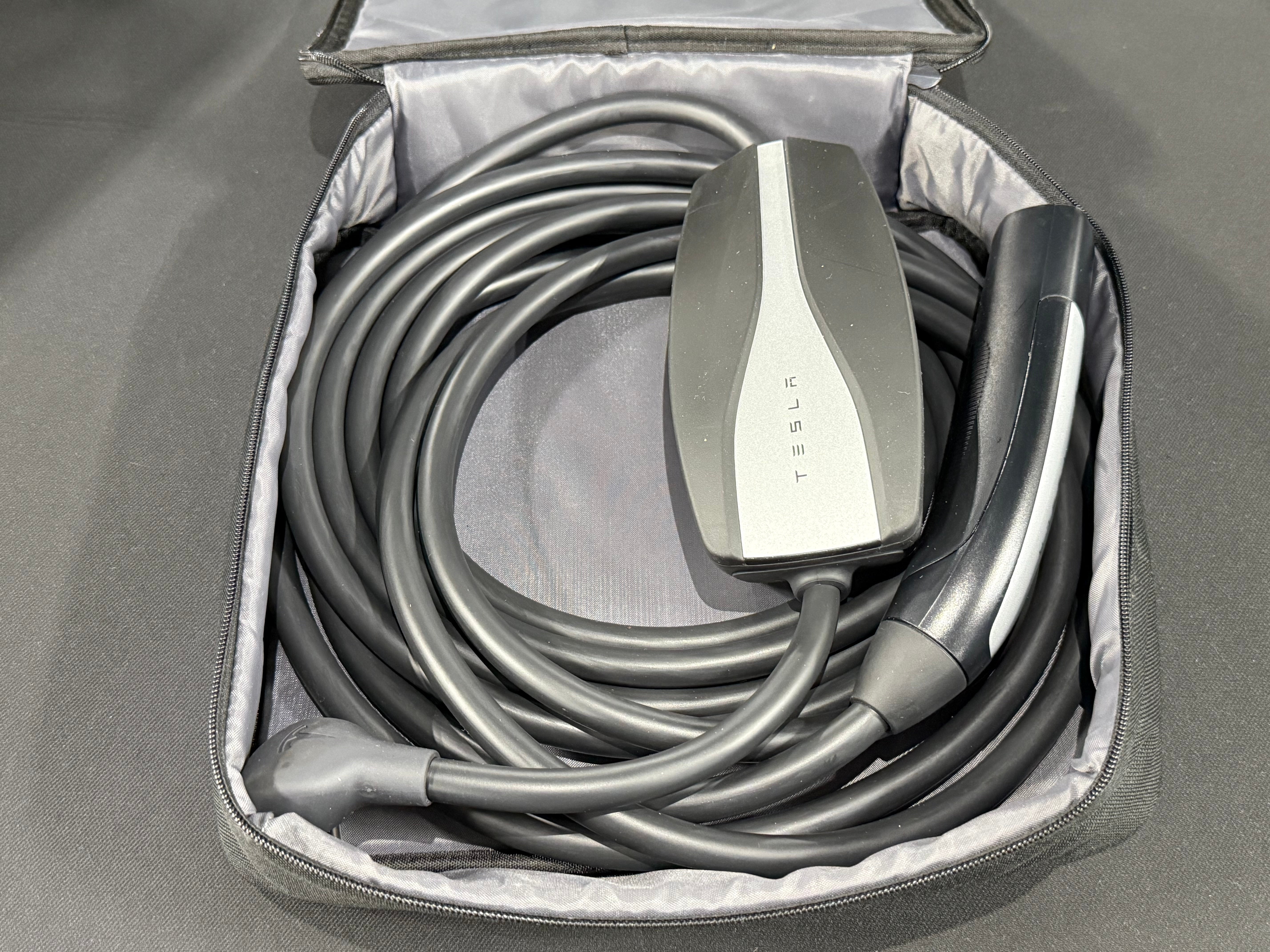 Used 2023 Tesla Model Y Long Range with VIN 7SAYGDEE9PF698441 for sale in Auburn, WA