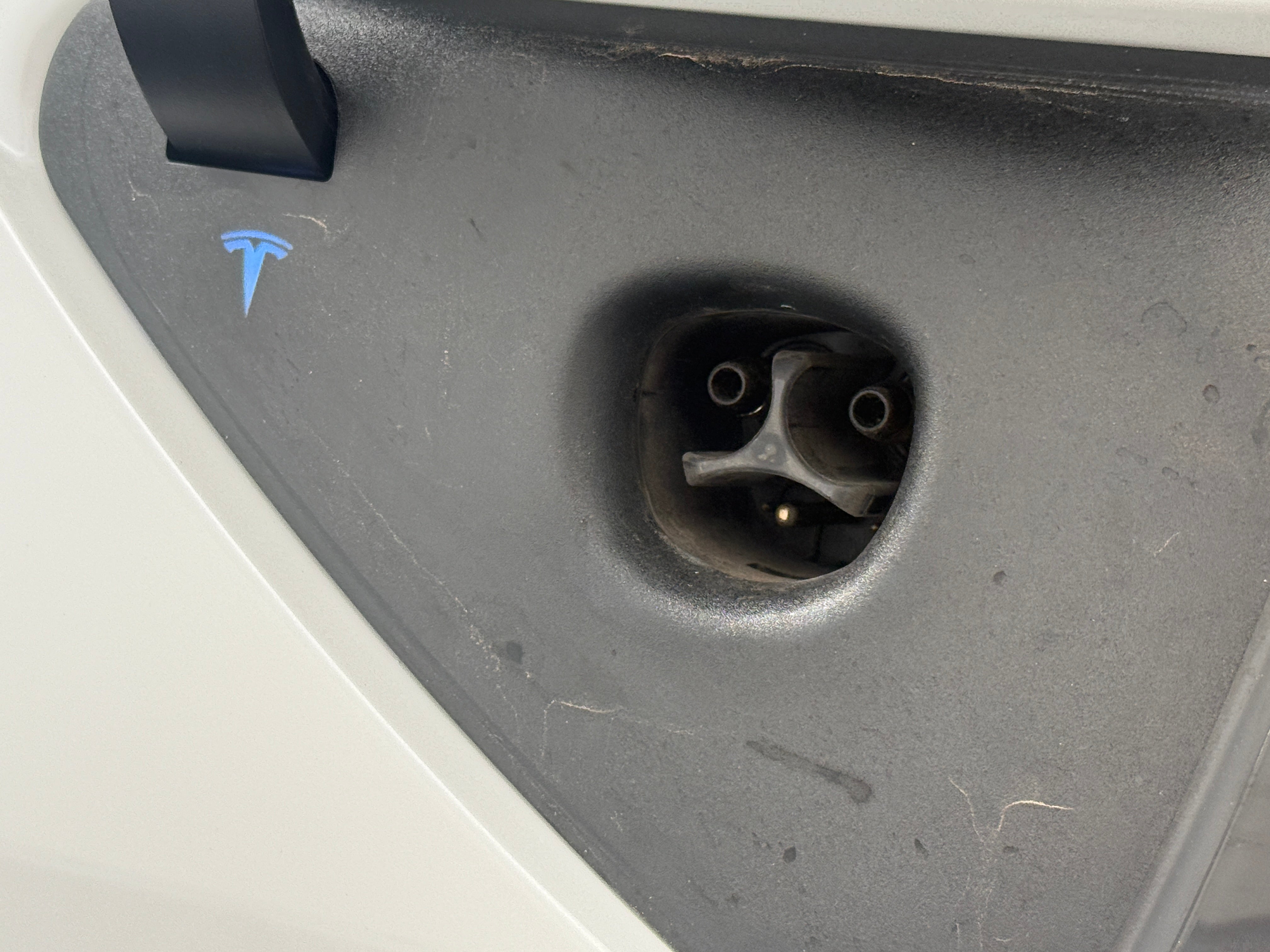 Used 2021 Tesla Model Y Long Range with VIN 5YJYGDEE5MF276708 for sale in Auburn, WA