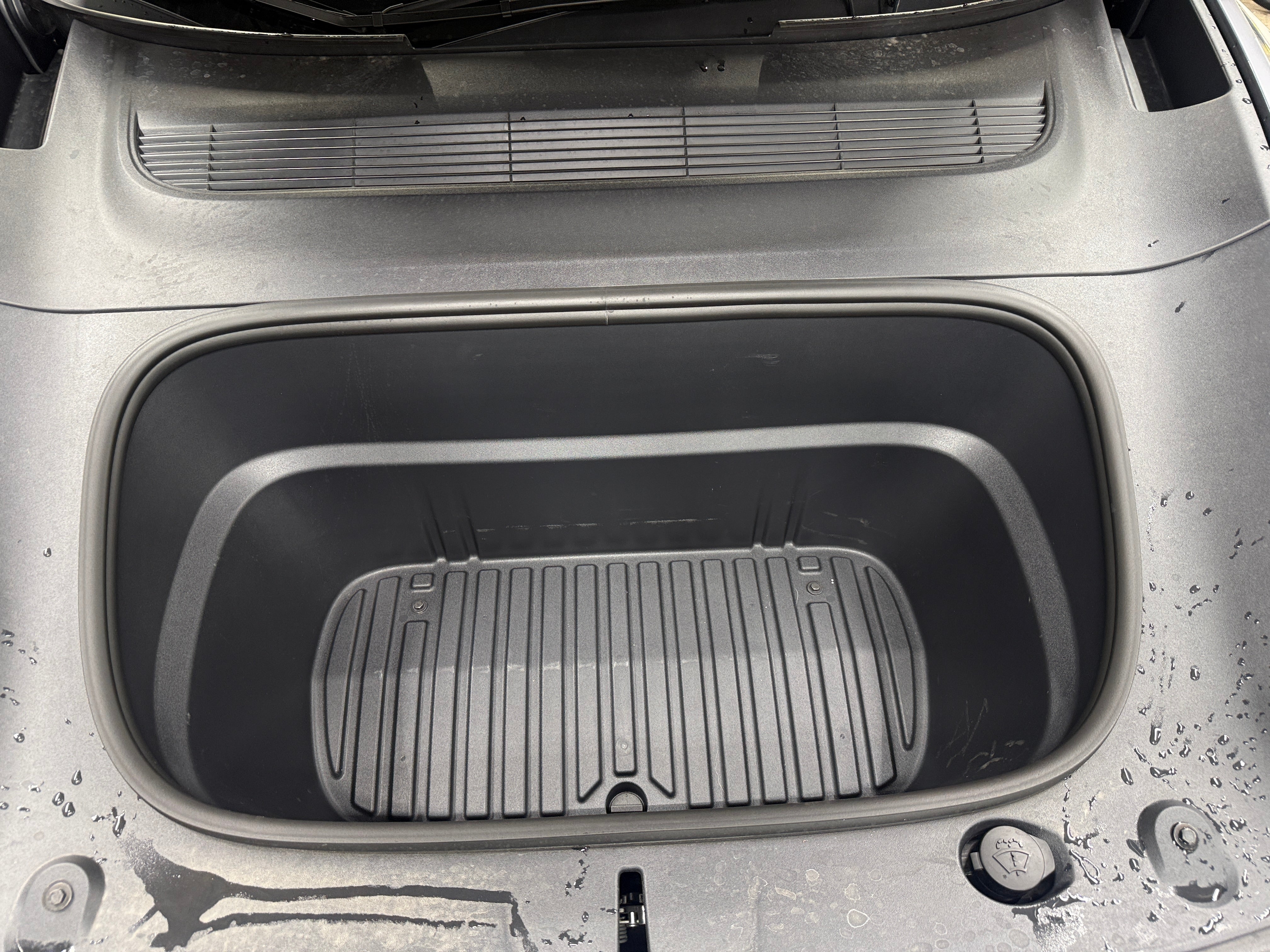 Used 2026 Tesla Model Y Long Range with VIN 7SAYGDEE8TF556124 for sale in Auburn, WA