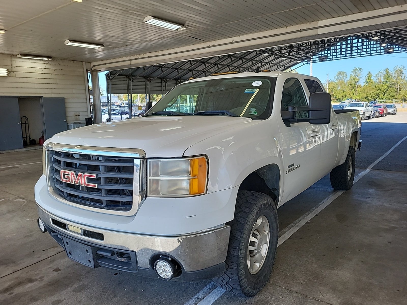 2008 GMC Sierra 2500HD 4WD Crew Cab 153" SLT