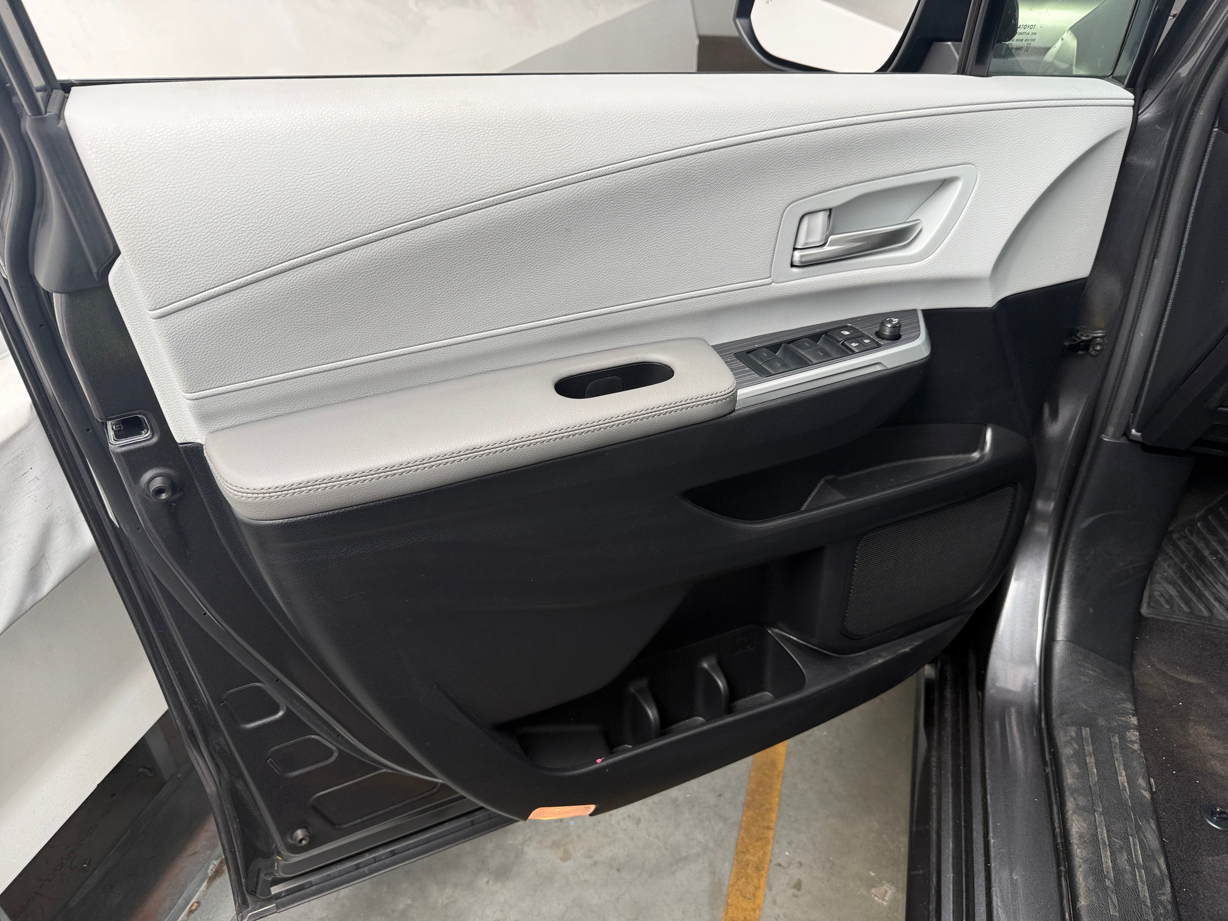 2025 Toyota Sienna