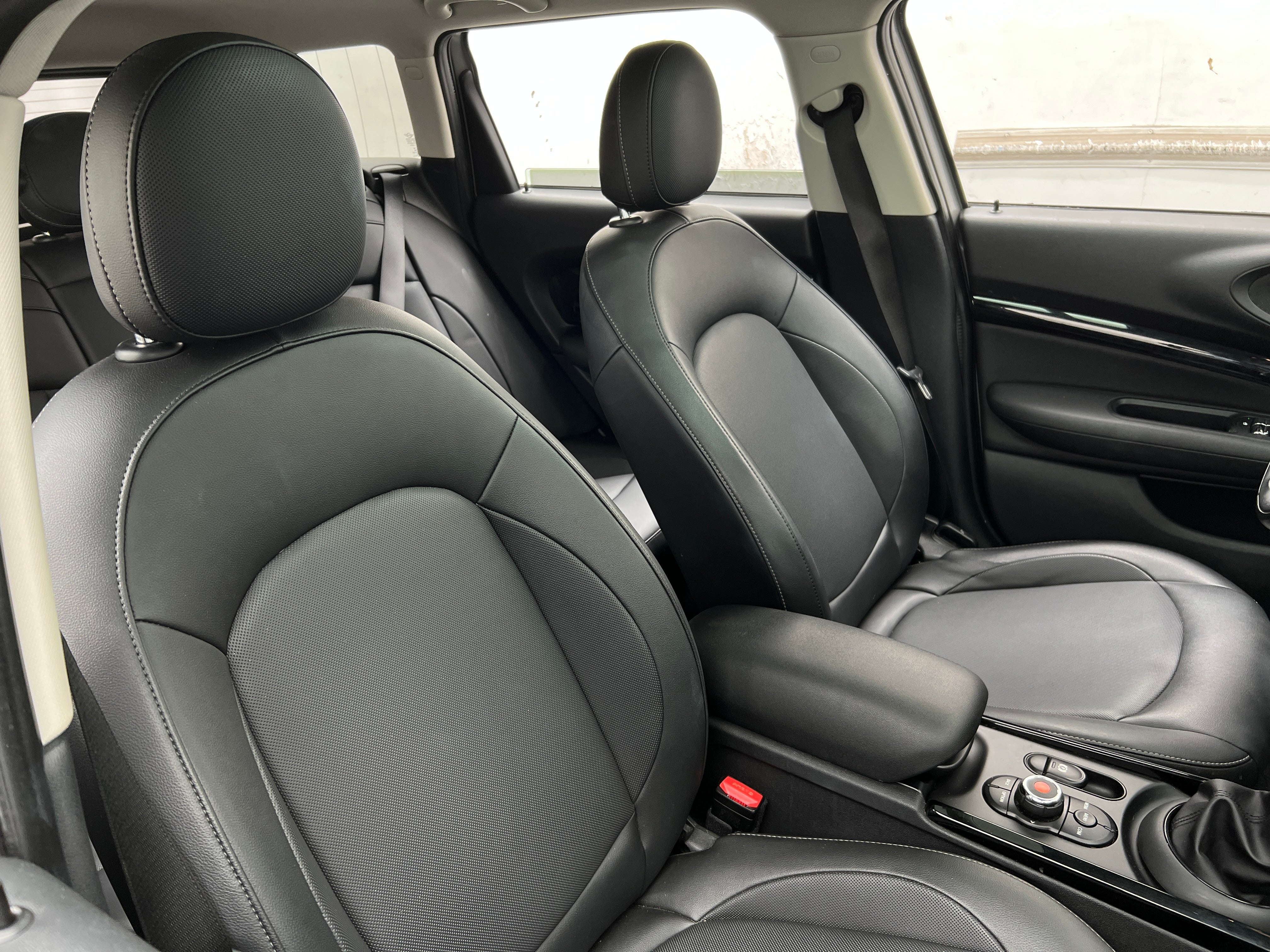 2019 MINI Clubman Base