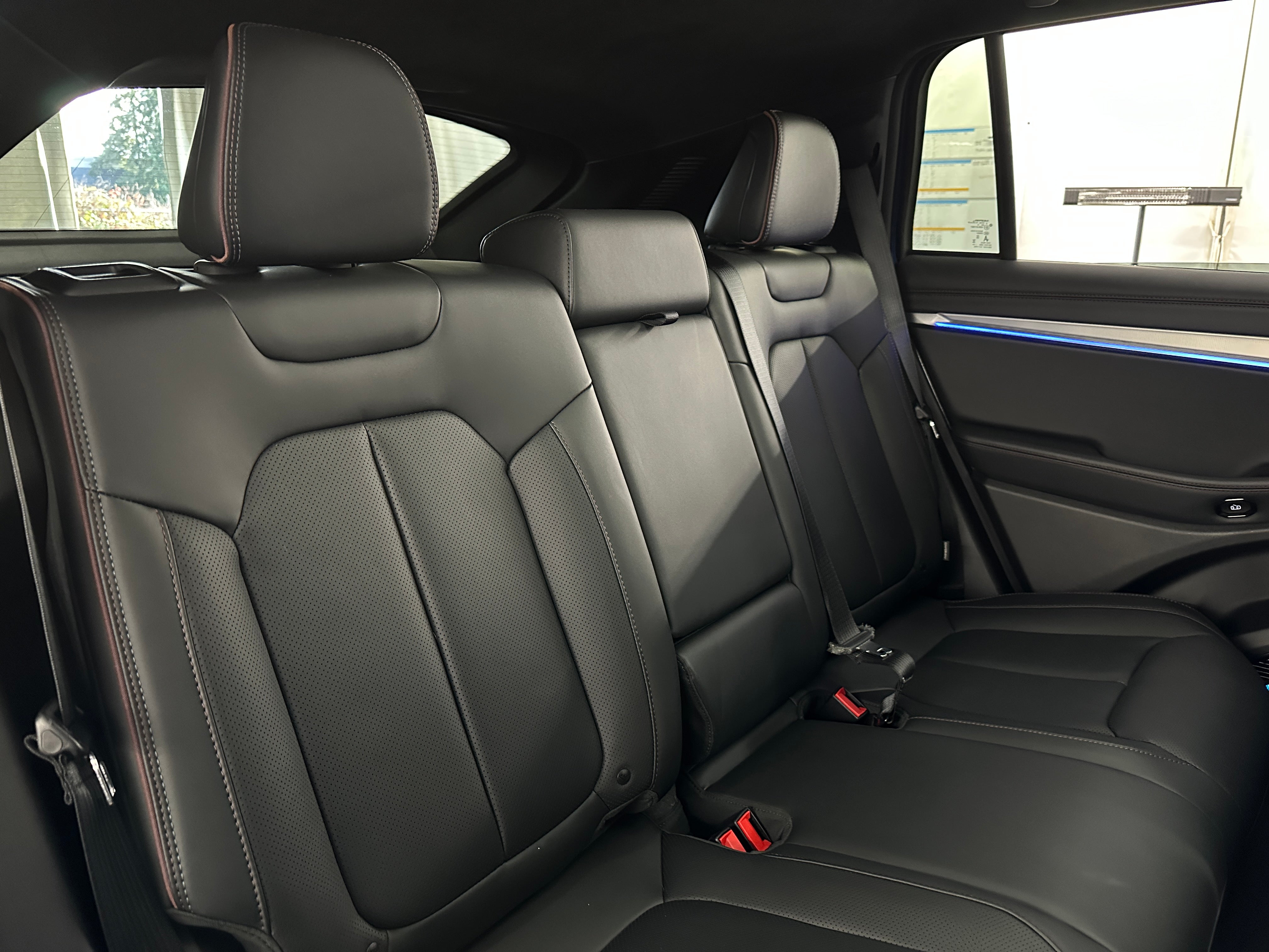 Used 2024 Jeep Wagoneer S Launch Edition with VIN 3C4RJNAK8RT178577 for sale in Auburn, WA