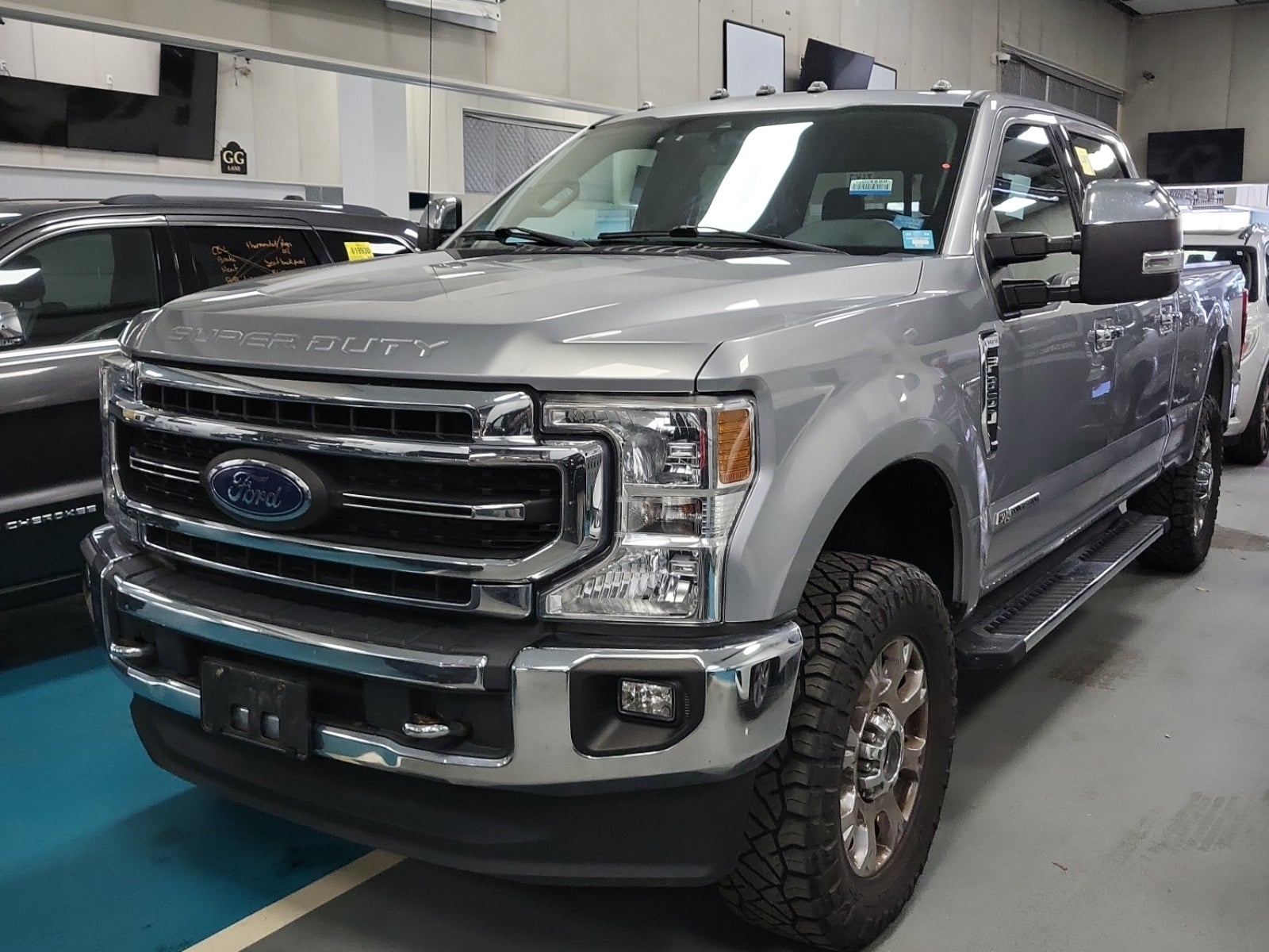 2020 Ford F-350 Lariat 4WD Crew Cab 6.75' Box