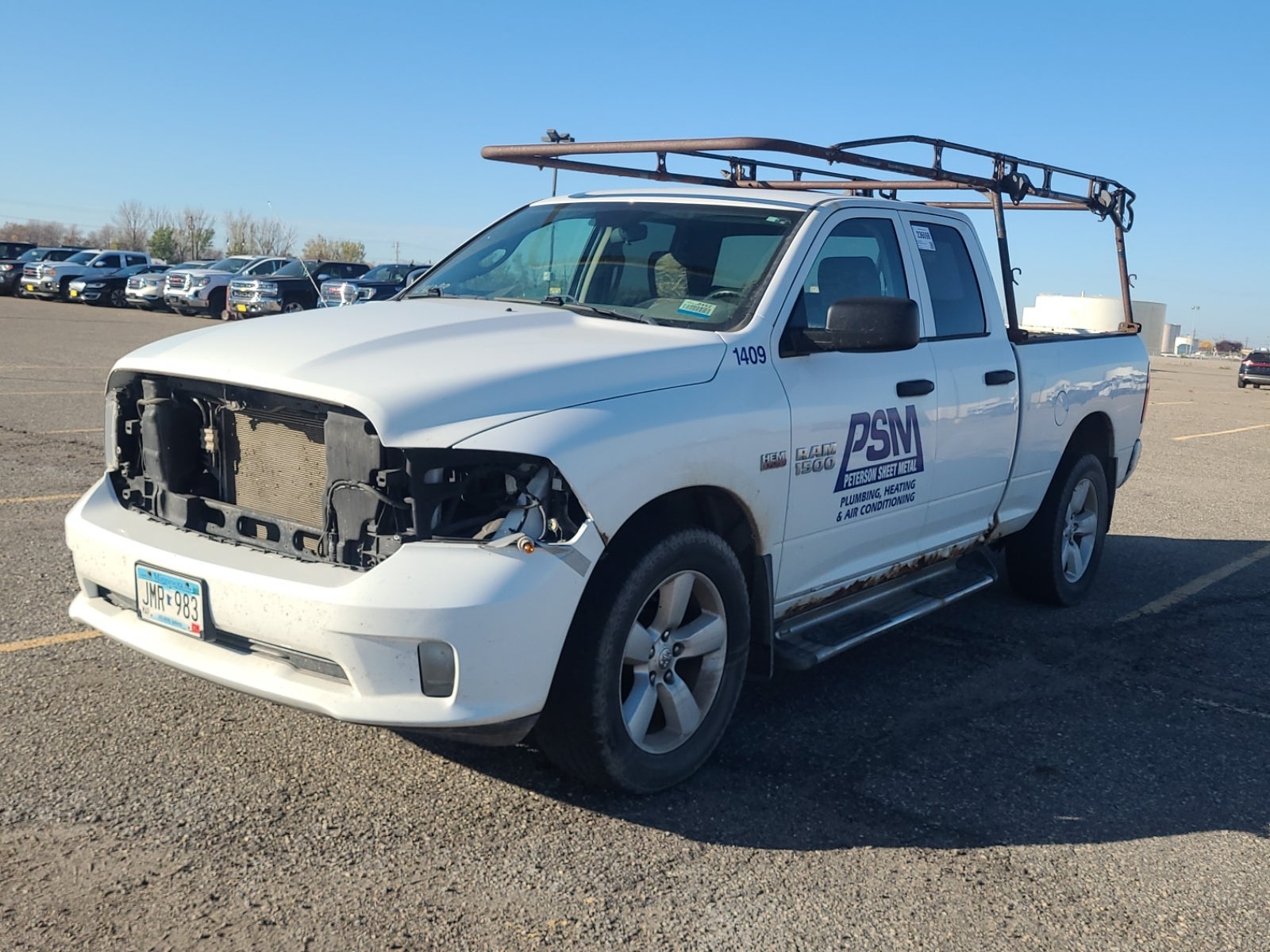 2014 Ram 1500 4WD Quad Cab 140.5" Express
