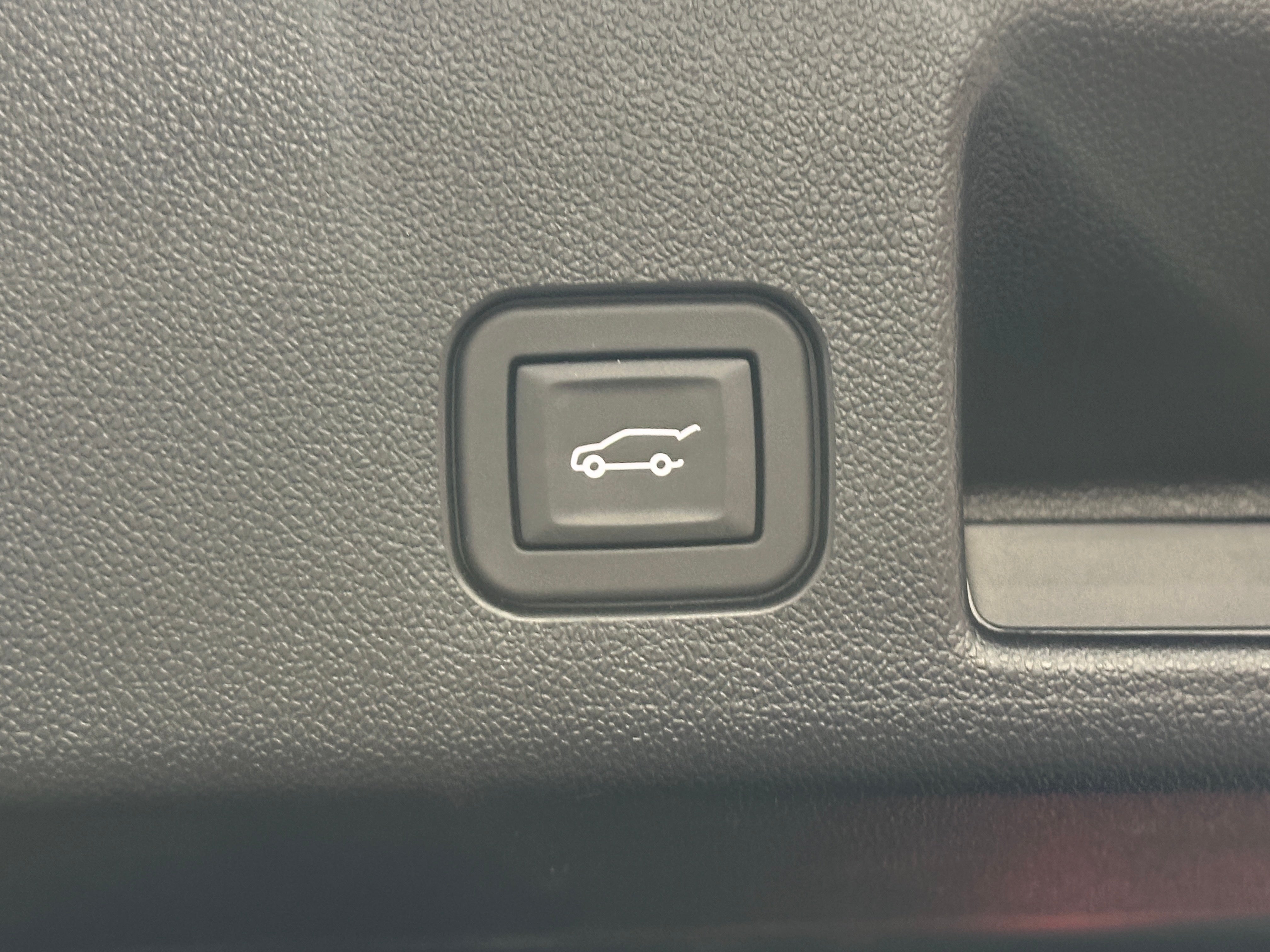Used 2024 Chevrolet Equinox EV LT with VIN 3GN7DLRP7RS264043 for sale in Auburn, WA