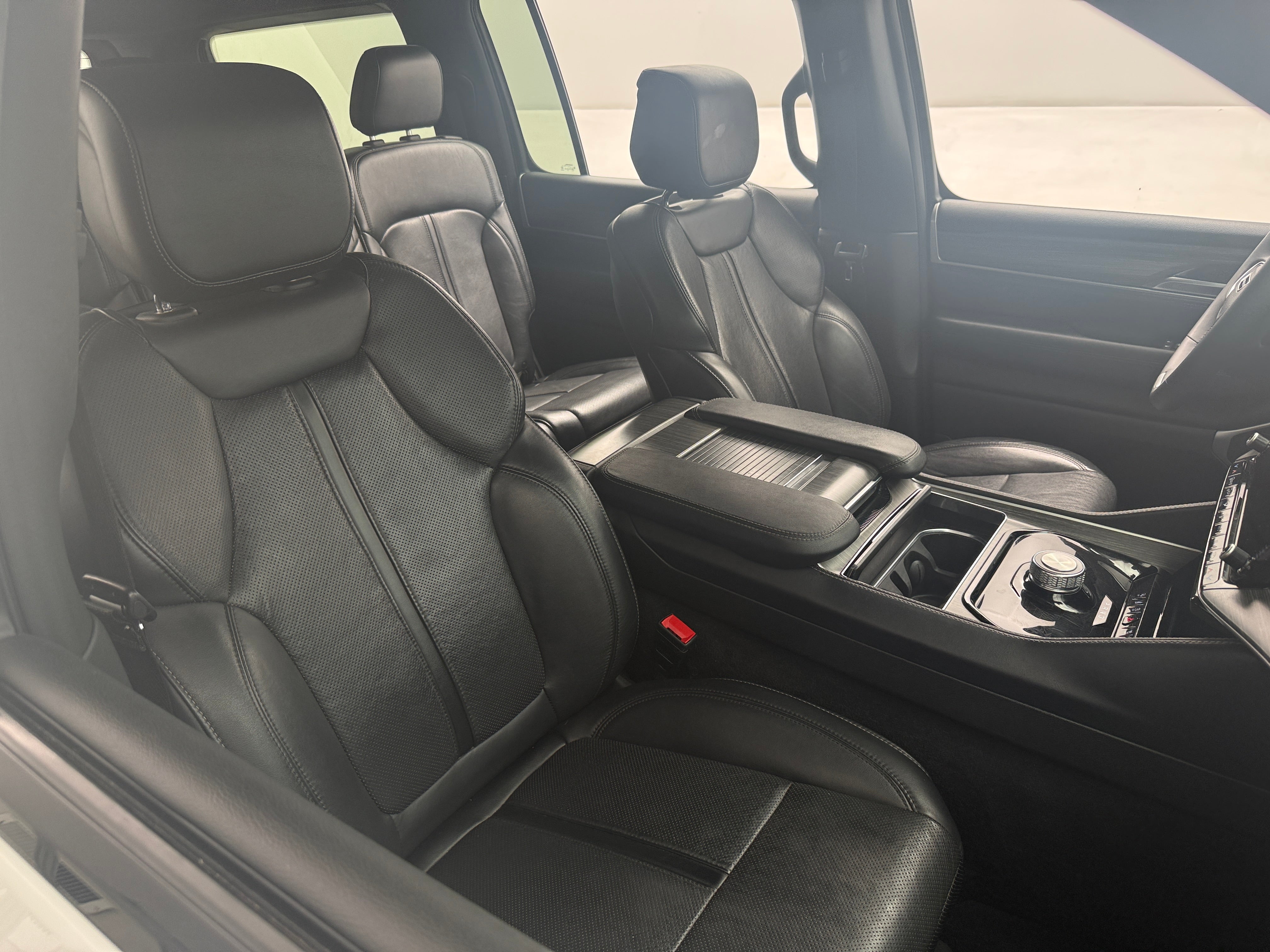 2024 Jeep Wagoneer