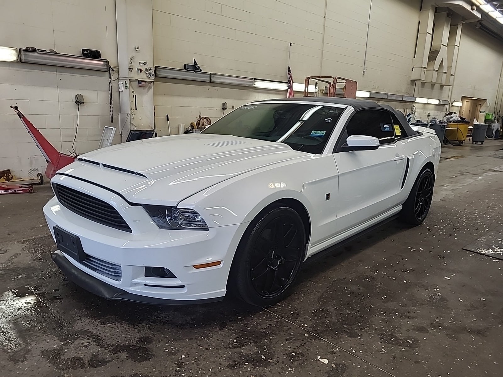 2013 Ford Mustang V6 Premium