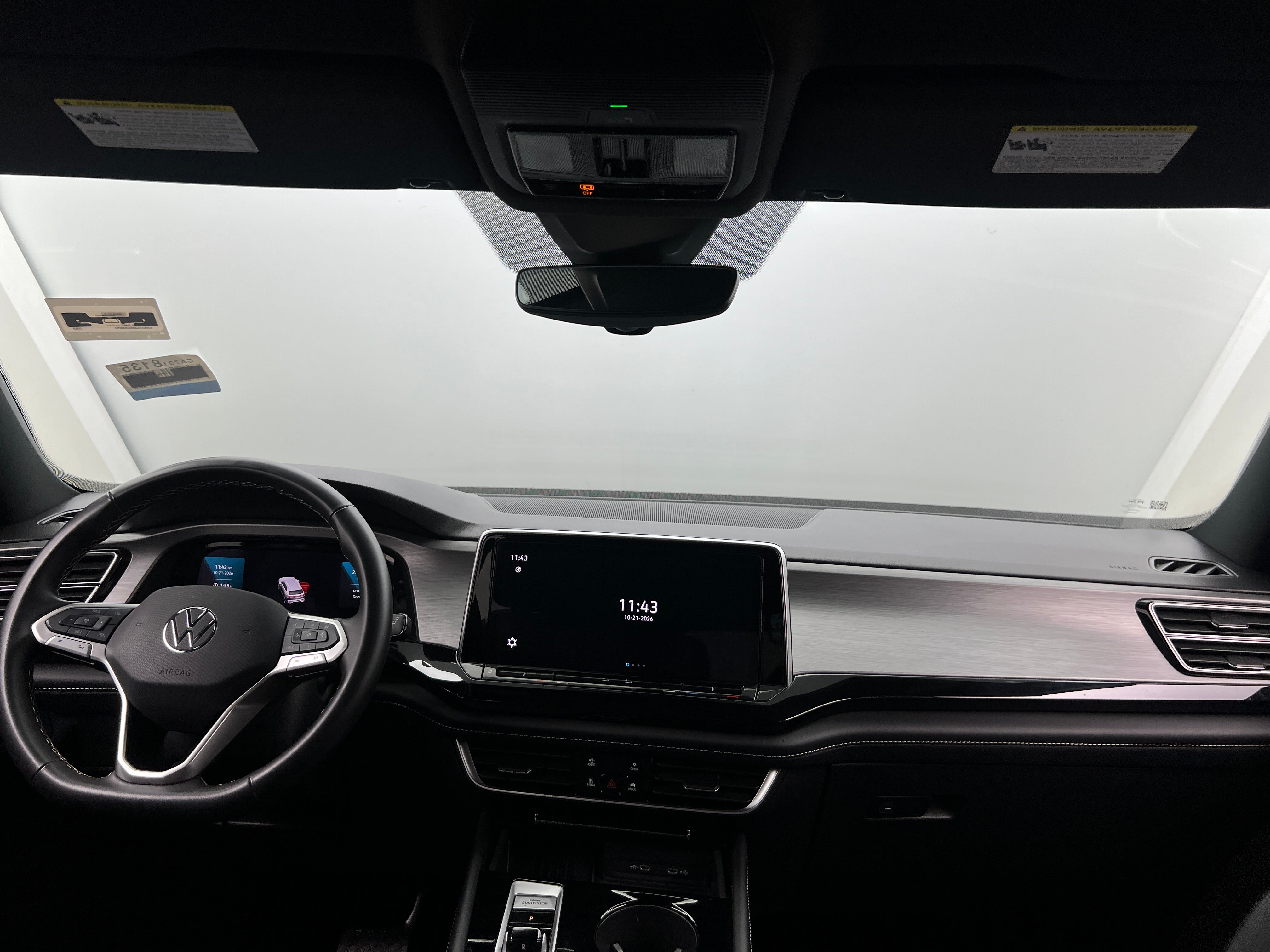 2025 Volkswagen Atlas Cross Sport SE w/Tech