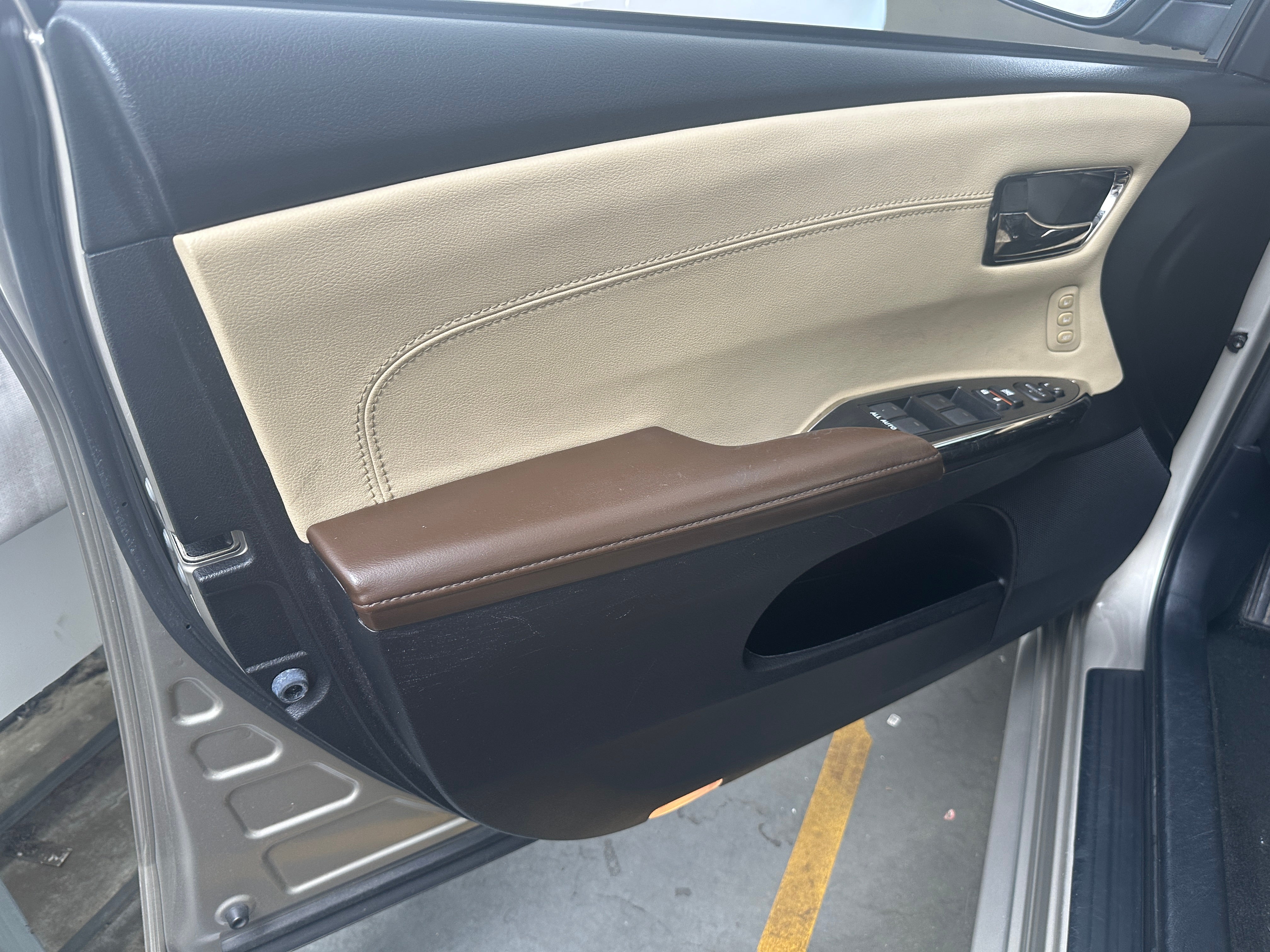 2014 Toyota Avalon